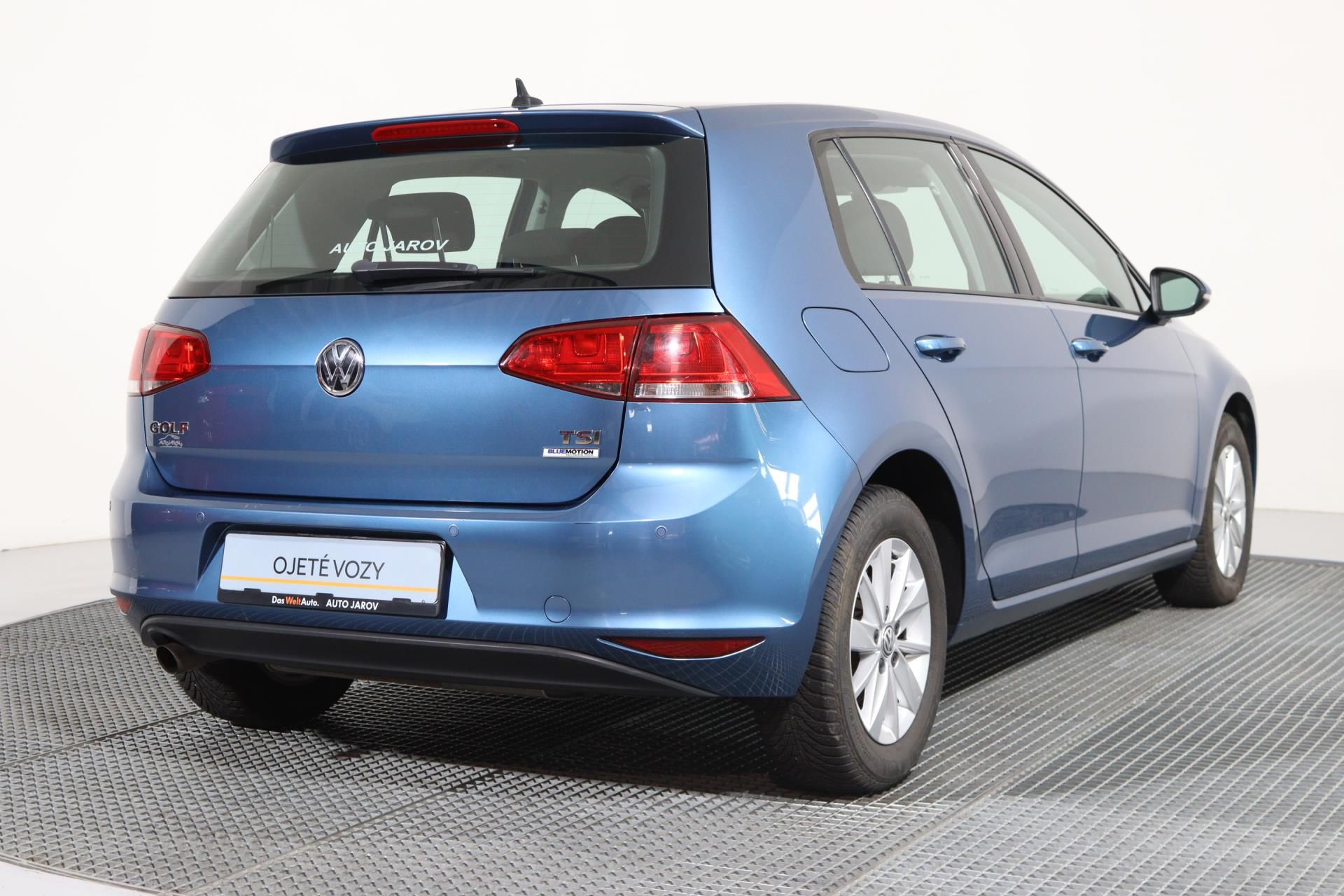 Volkswagen Golf, Comfortline 1,2 TSI 81 kW - fotka 2