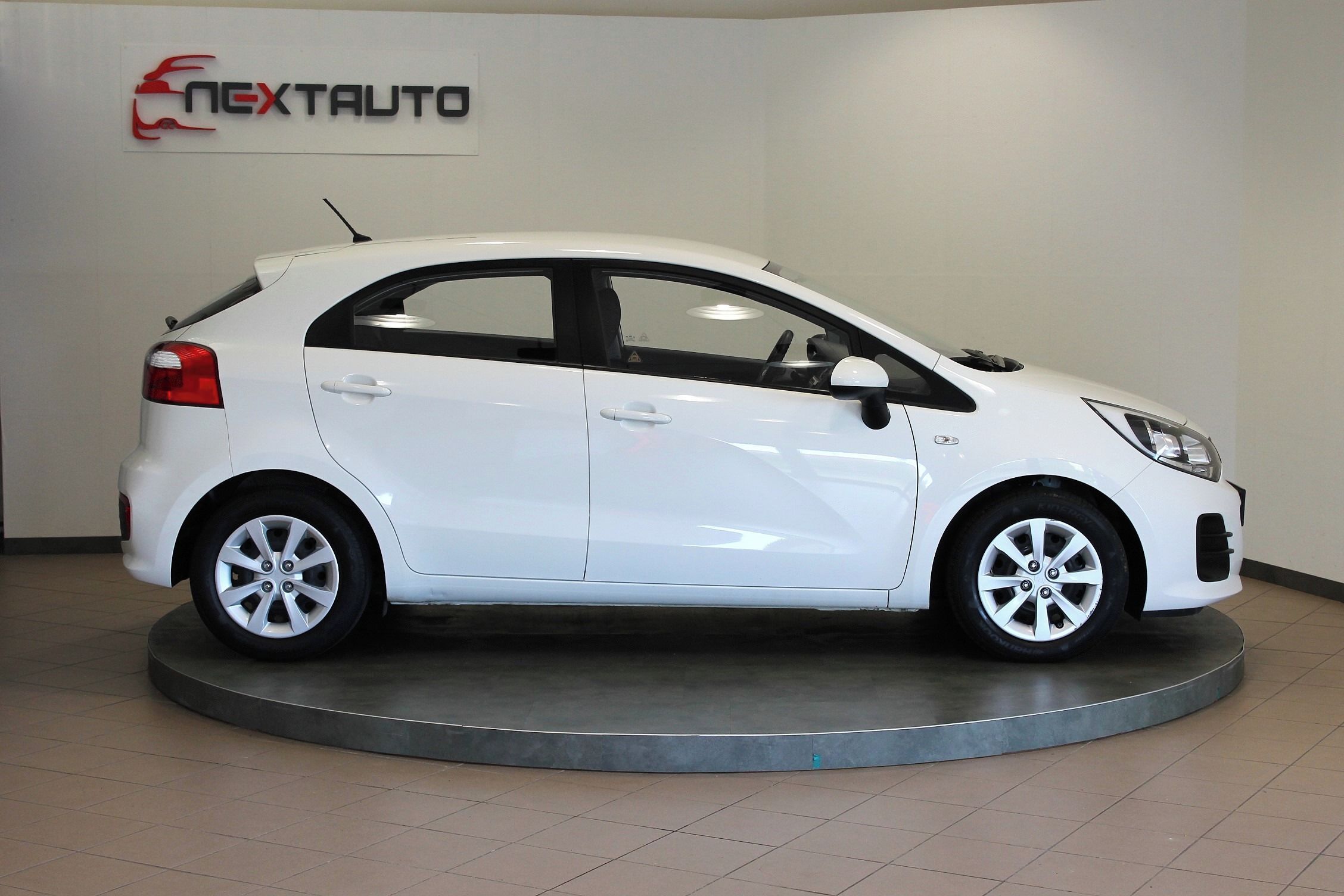 Kia Rio, 1.25 CVVT 62kW, 1. MAJITEL - fotka 6