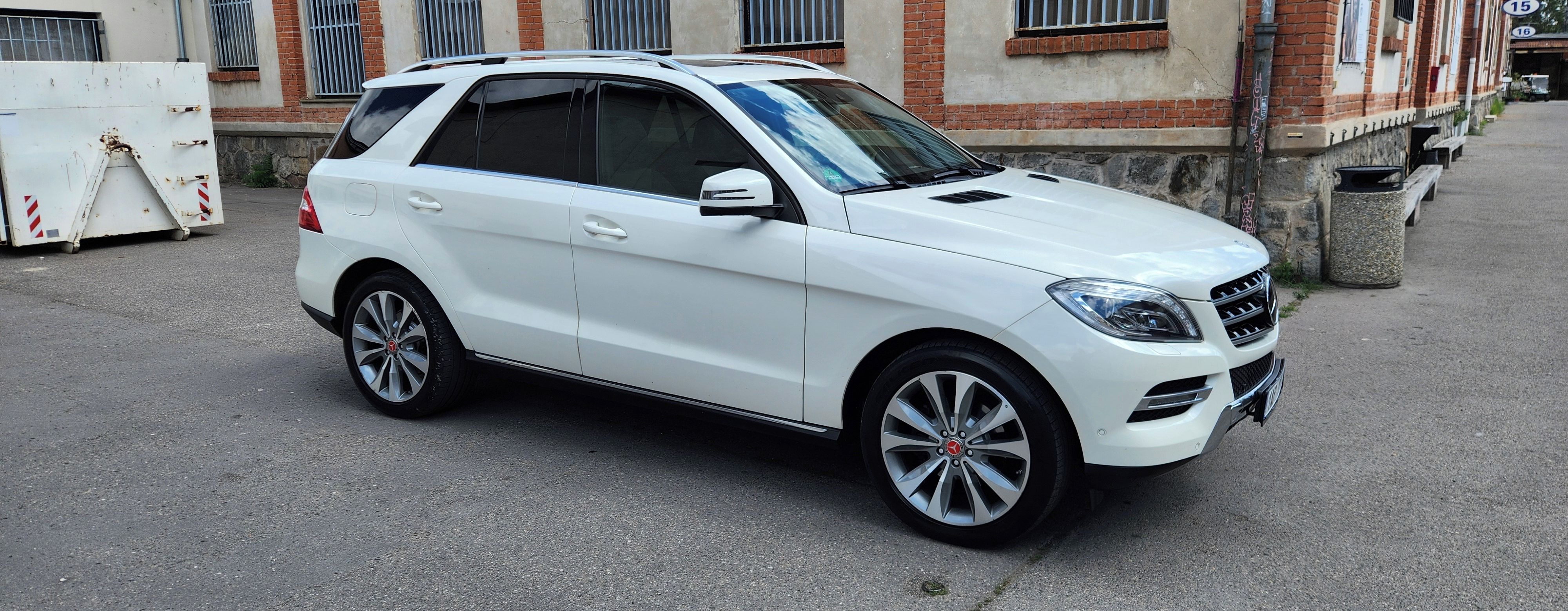 Mercedes-Benz ML, 350D*4M*20*TAŽNÉ*ADAPT*AISTENT - fotka 2