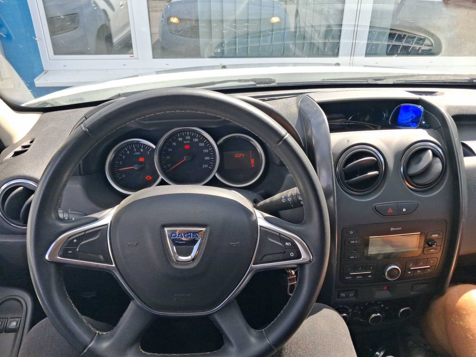 Dacia Duster, 1.6 SCe, ČR,1.maj, Serv.kniha - fotka 3