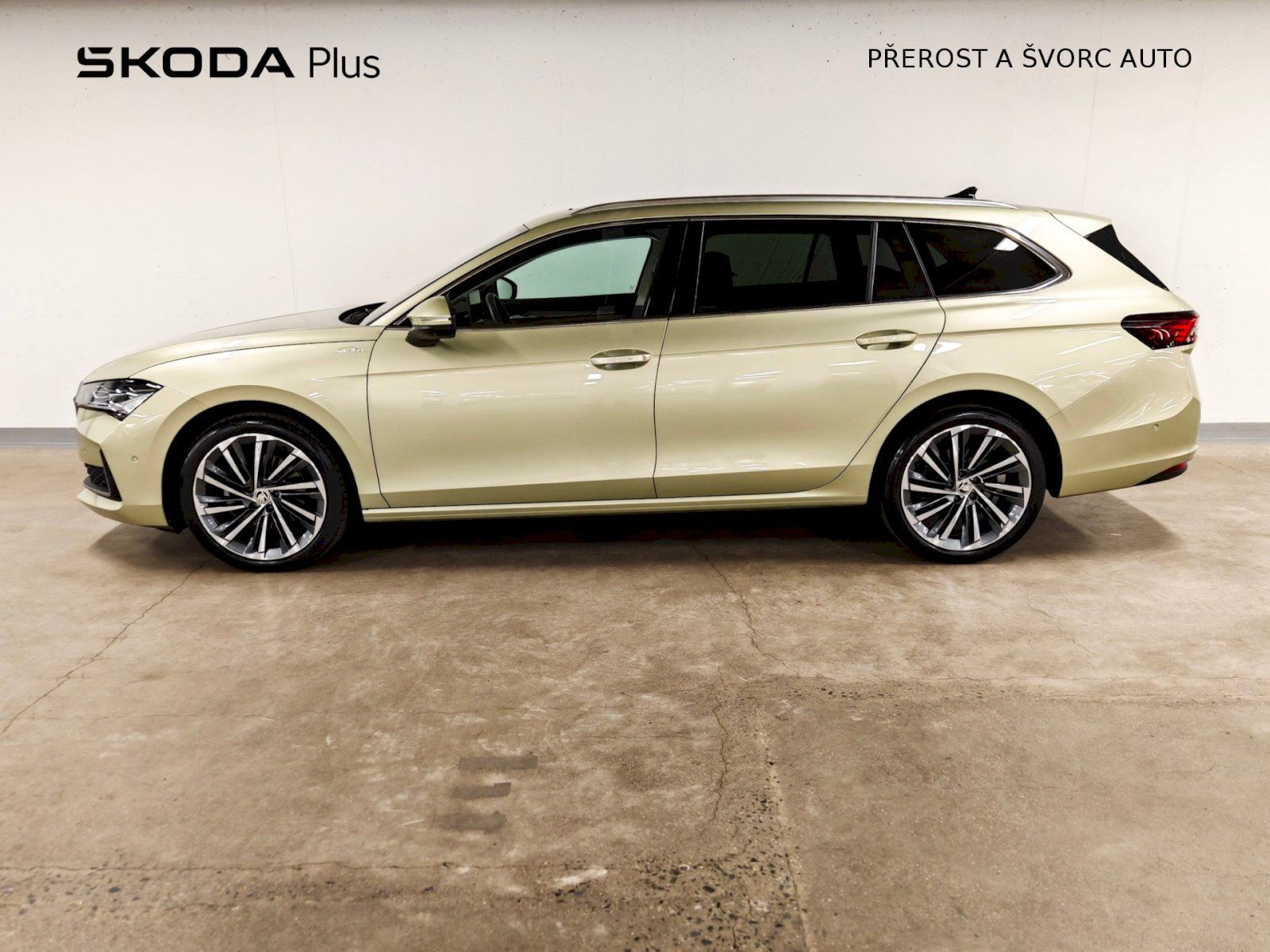 Škoda Superb, Combi 2.0 TDI 110 kW DSG L&K - fotka 3