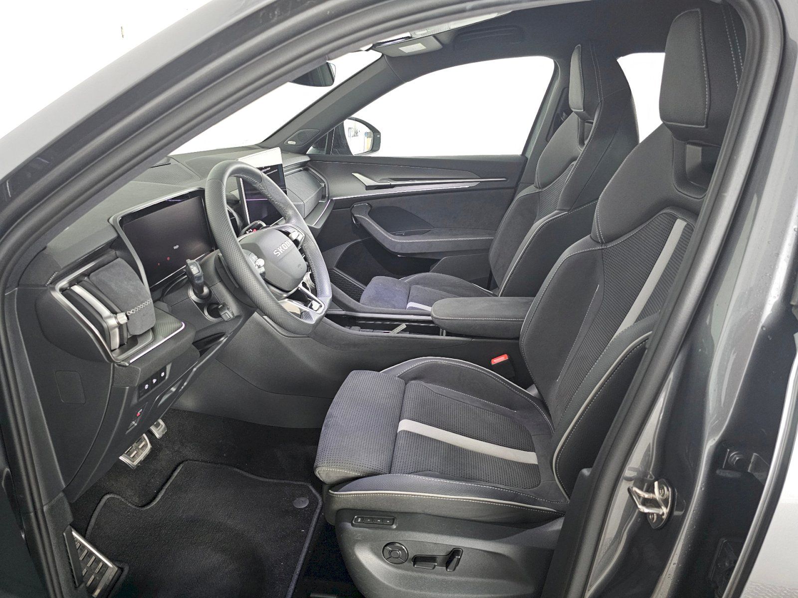 Škoda Kodiaq, 2.0TDi 142kW 4X4 SPORTLINE 7S - fotka 6