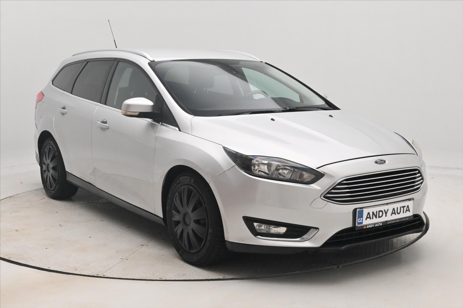 Ford Focus, 1,5 TDCi 88 kW - fotka 3