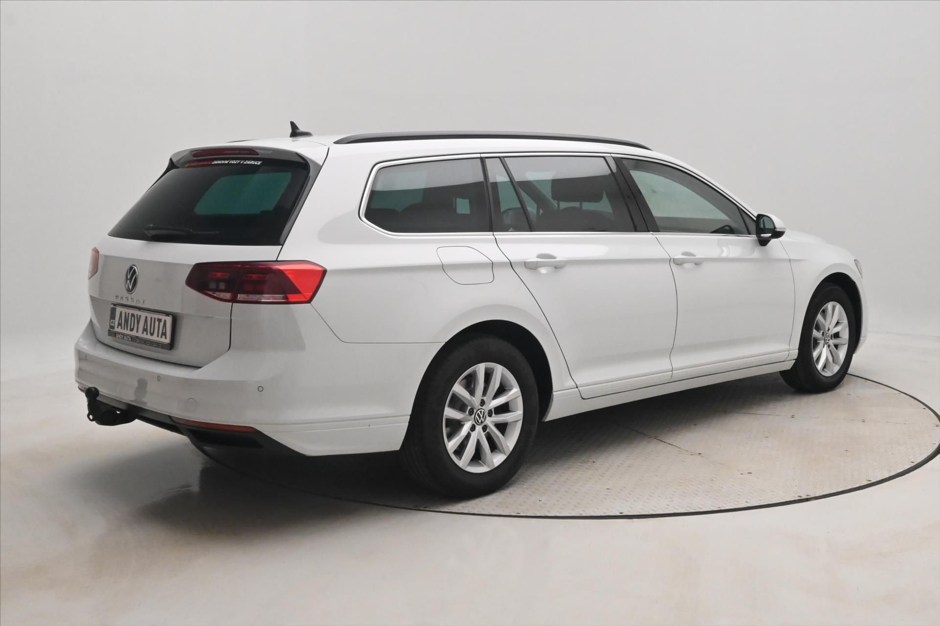 Volkswagen Passat, 2,0 TDI 110 kW DSG Business Zá - fotka 5