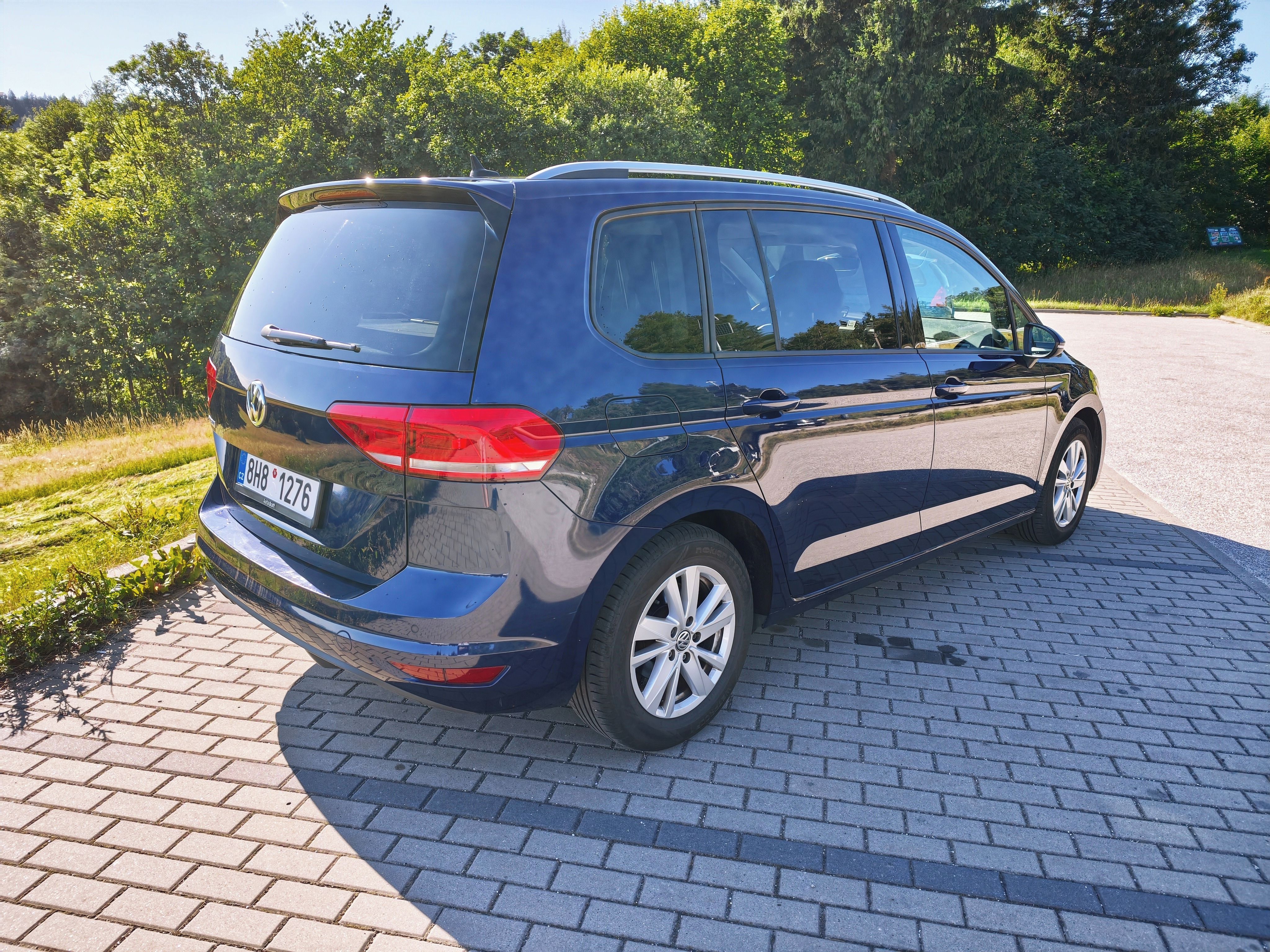 Volkswagen Touran, VW Touran 2.0 TDI DSG (110 kW) - fotka 3