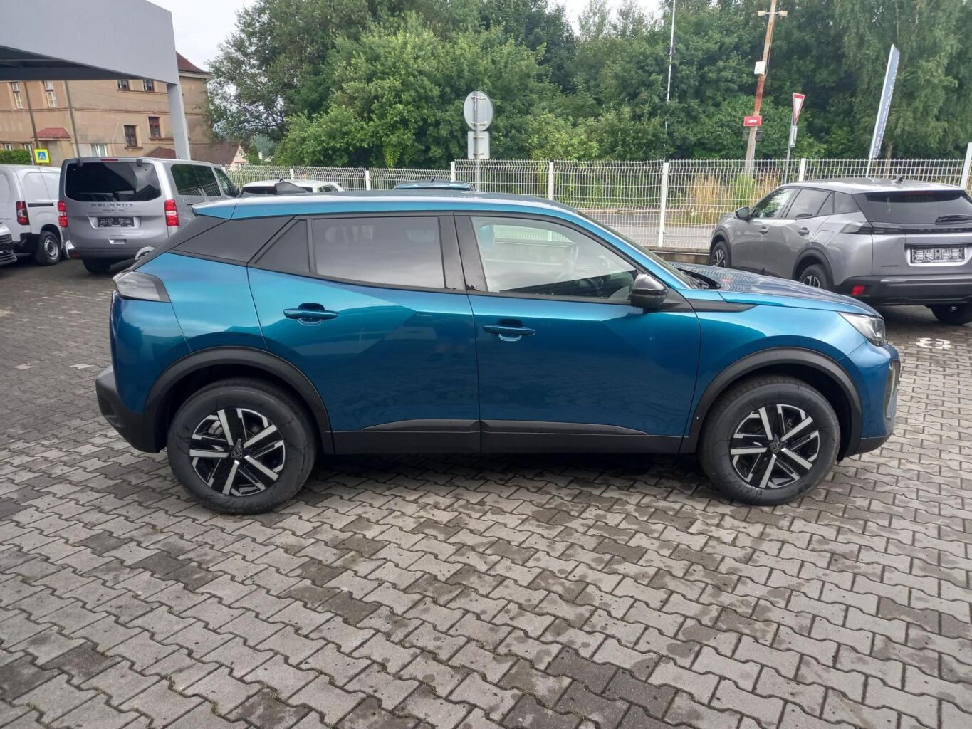 Peugeot 2008, 2008 BUSINESS Turbo 100 MAN6 - fotka 6