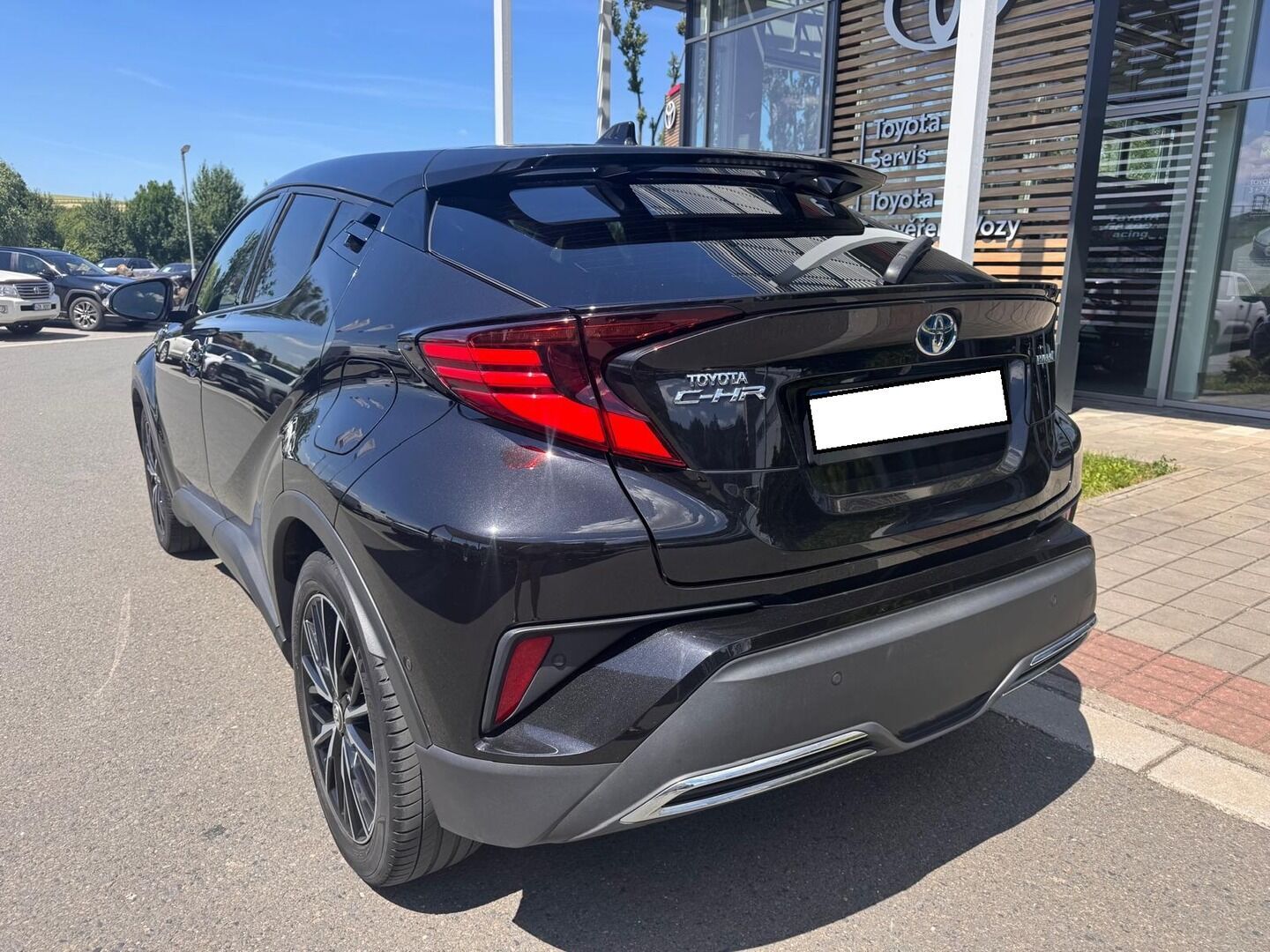 Toyota C-HR, 2.0 Executive - fotka 6