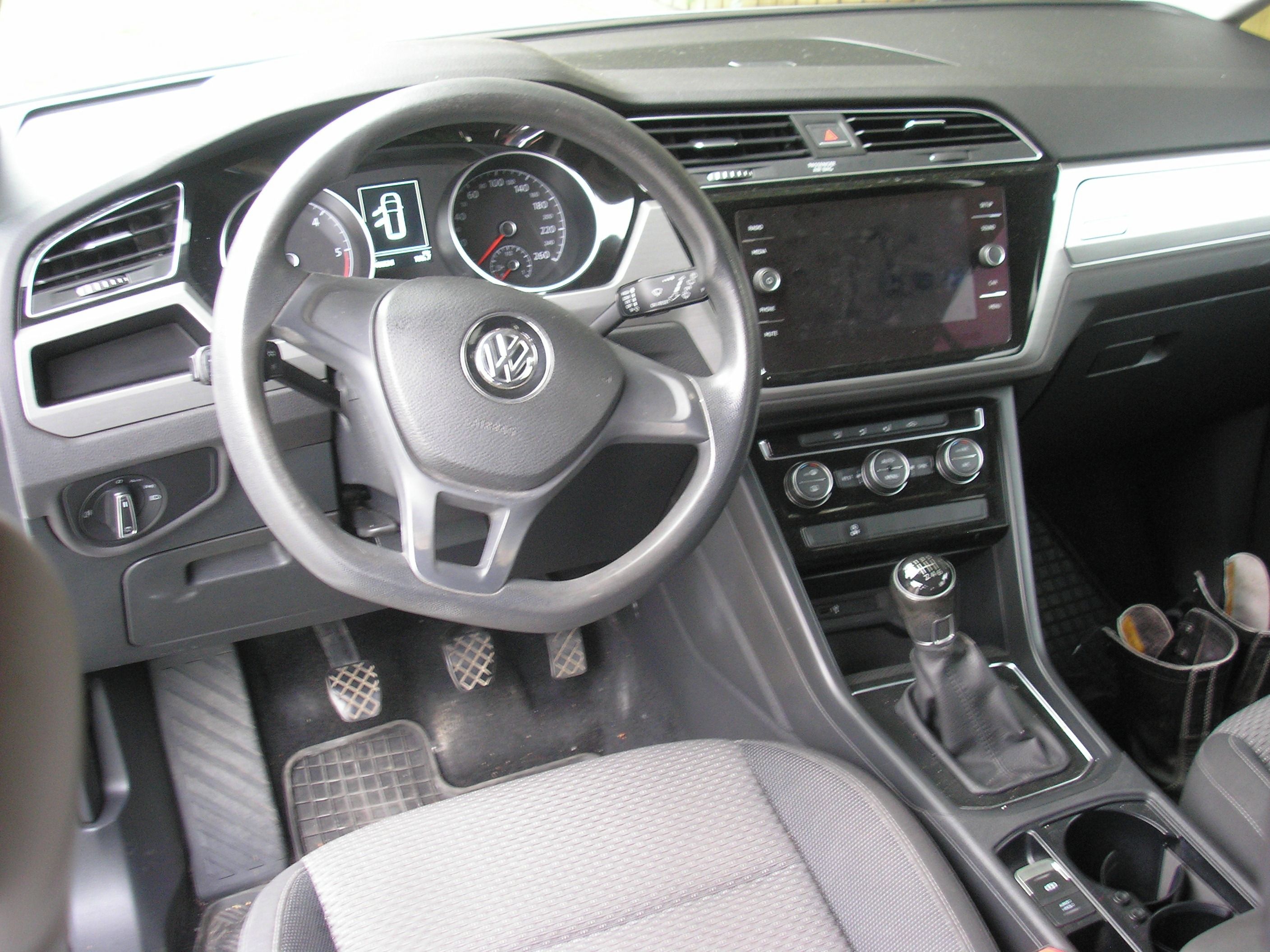 Volkswagen Touran, TOURAN 2.0 D,  manuál, 1.majit - fotka 5
