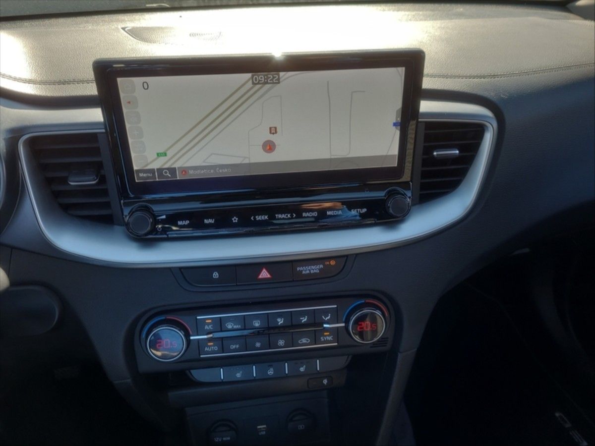 Kia Cee´d, 1,5 T-GDi 118KW TOP - fotka 3