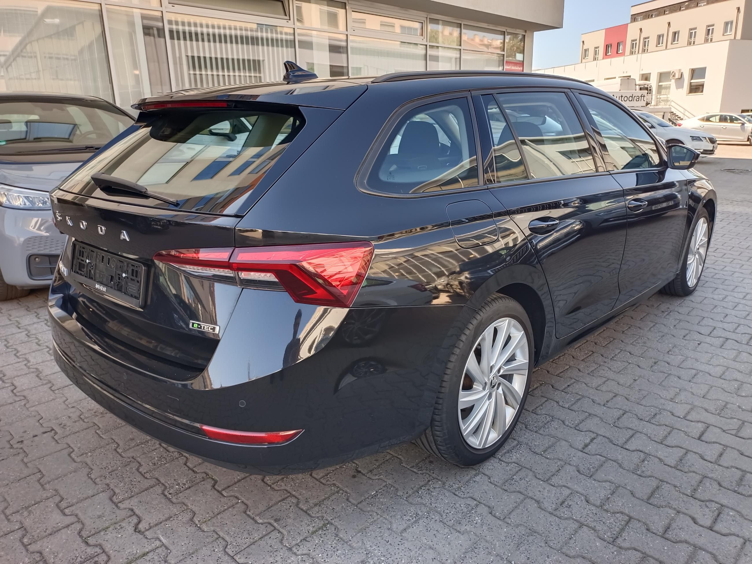Škoda Octavia, 1.5 TSI e-TEC 110kW / Webasto - fotka 6