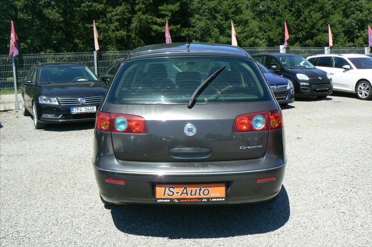 Fiat Croma, 1,9 JTD COMBI - fotka 6