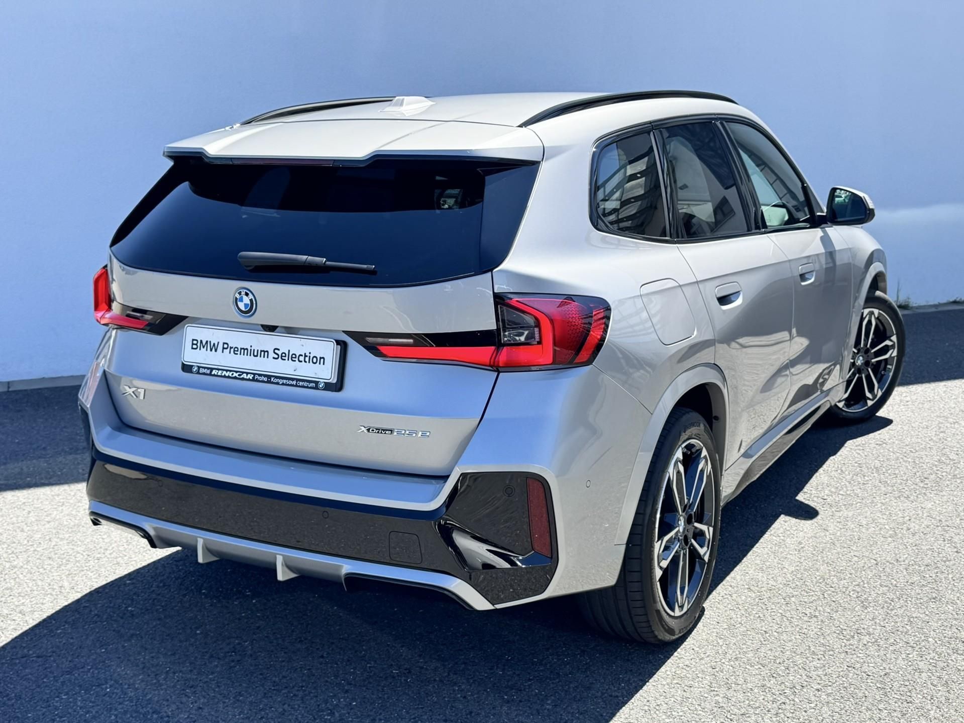 BMW X1, X1 xDrive 25e Mpaket TOP - fotka 2