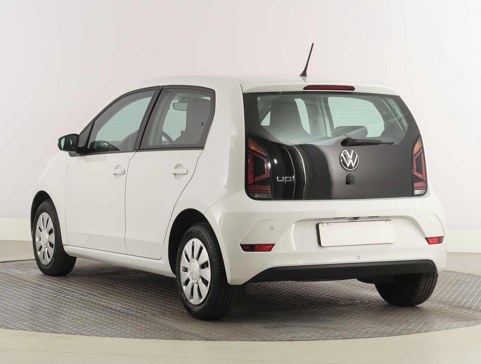 Volkswagen Up!, 1.0, Automatická klima - fotka 4