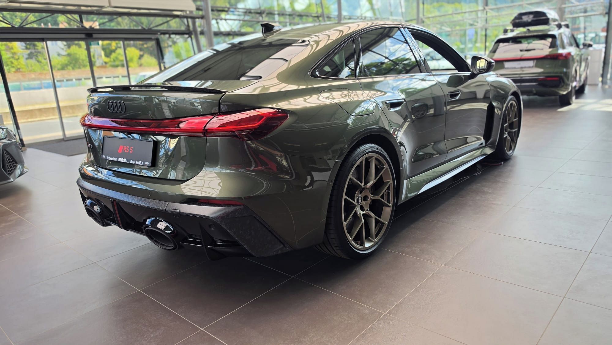 Audi RS5, e-hybrid quattro 470kW - fotka 5