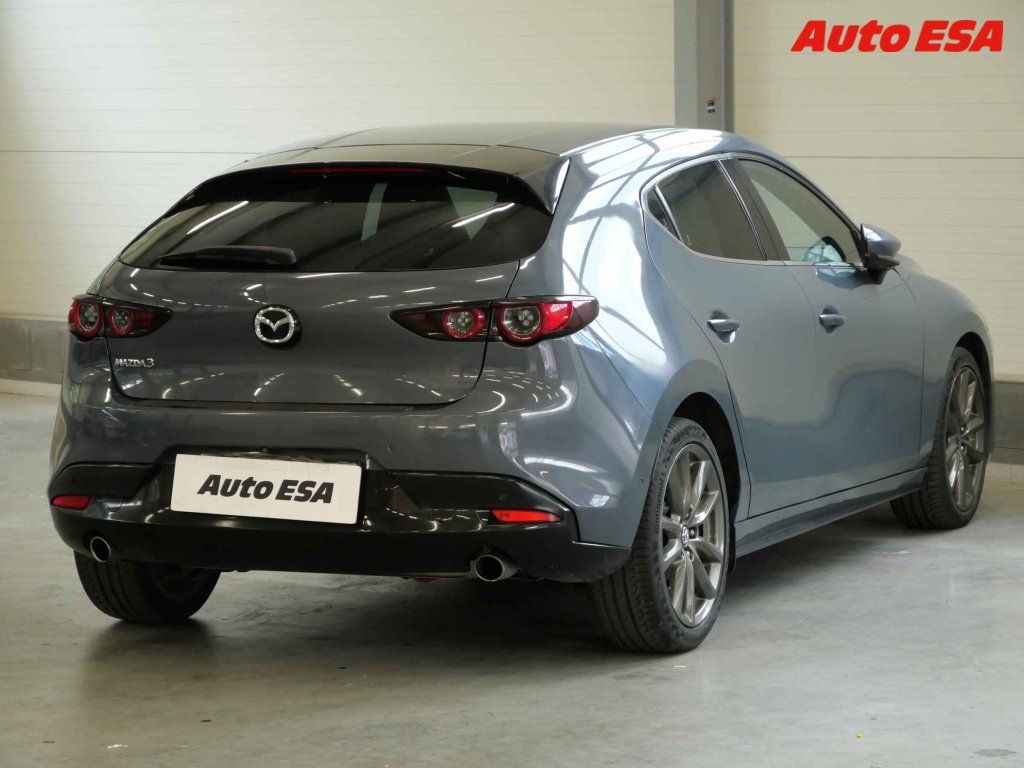 Mazda 3, 2.0i Takumi,AT,kůže - fotka 4