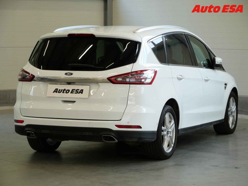 Ford S-MAX, 2.0 TDCi,AT,navi,LED - fotka 4