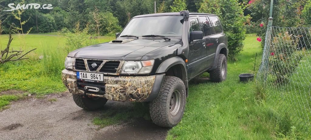 Nissan Patrol, Nissan Patrol Y61 wagon