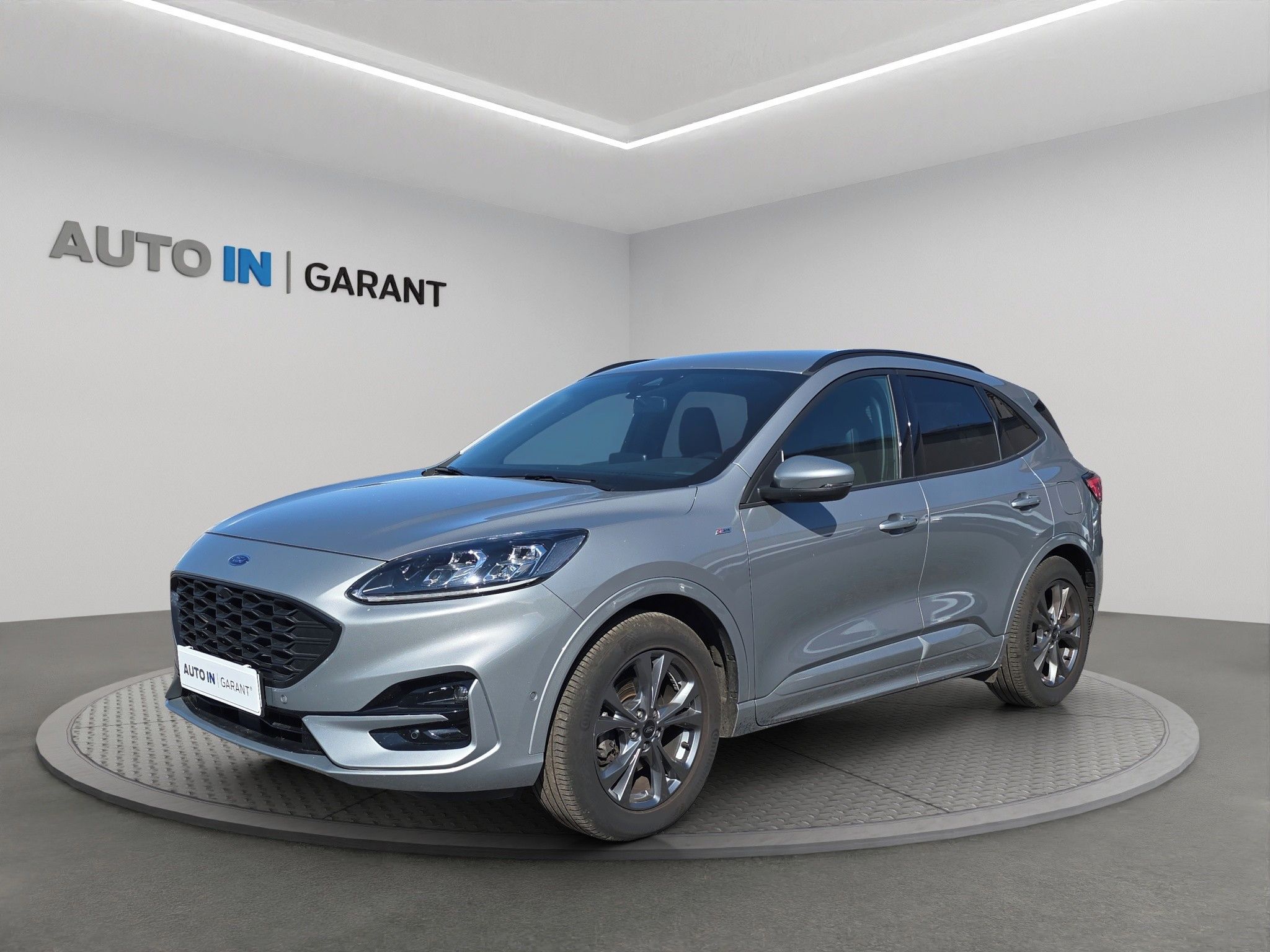Ford Kuga, ST Line 1.5 Ecoboost 110kw, se