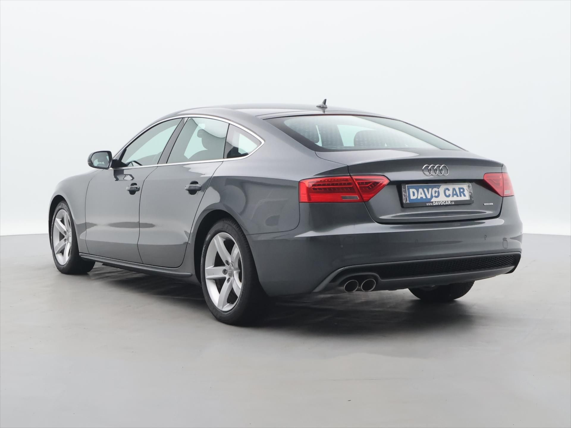 Audi A5, 2,0 TDI 130kW quattro S-tron - fotka 5