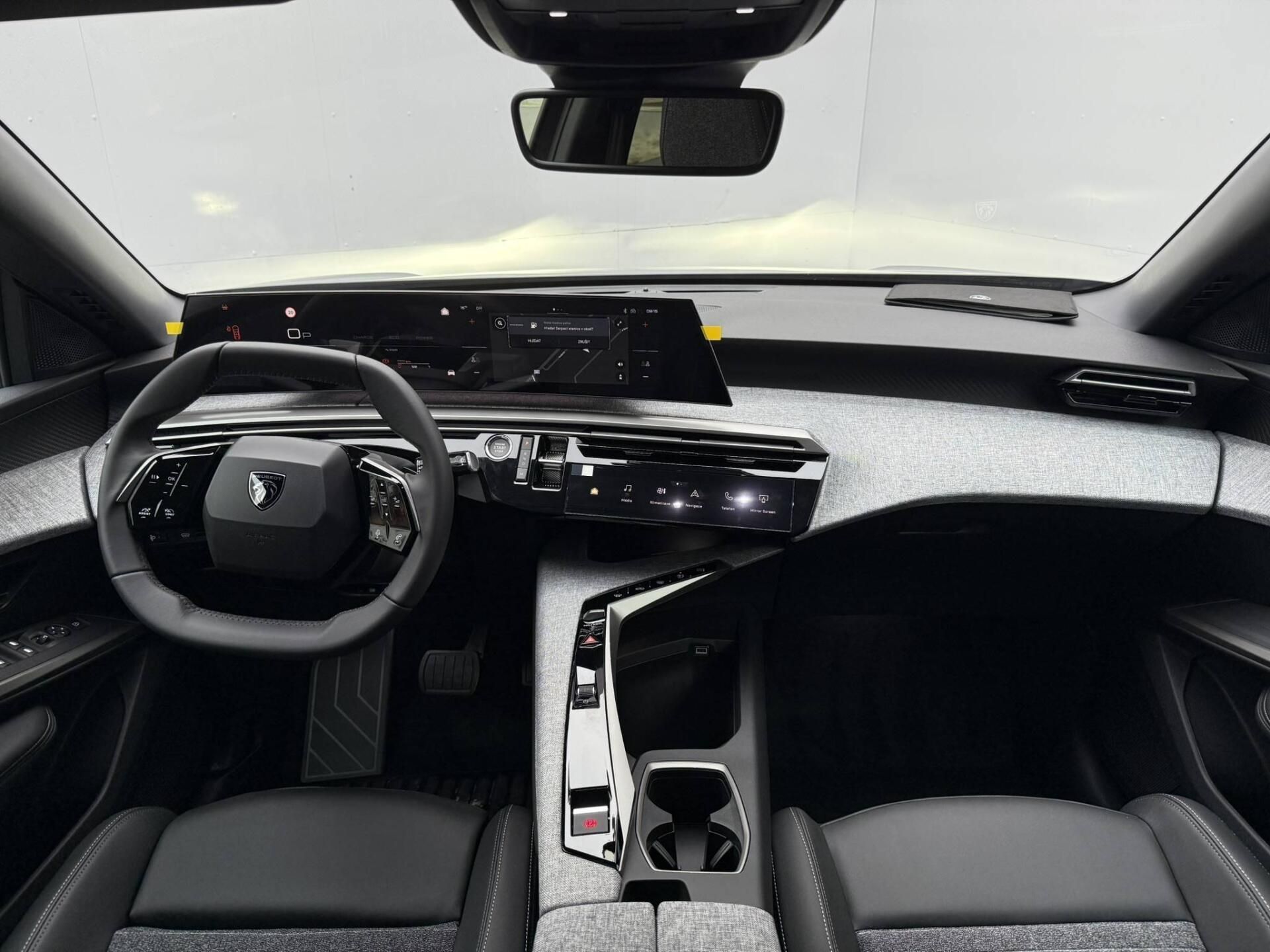Peugeot 3008, ALLURE Hybrid e-DCS6 1,2 - fotka 6