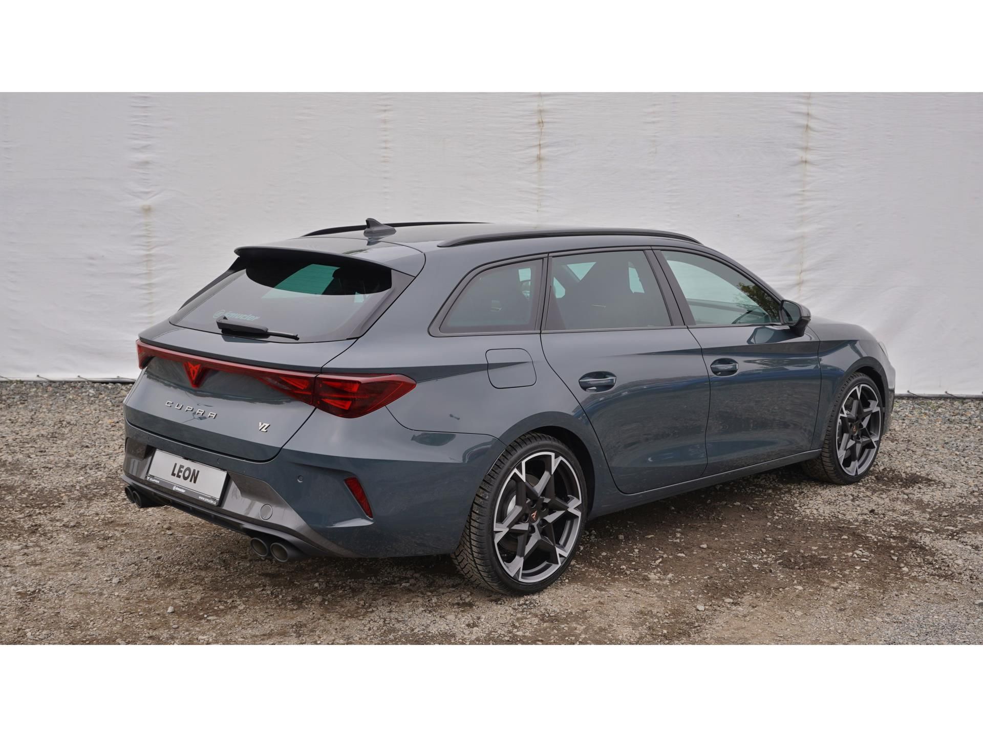 Cupra Leon, 2.0 TSI / 245 kW SP VZ - fotka 2