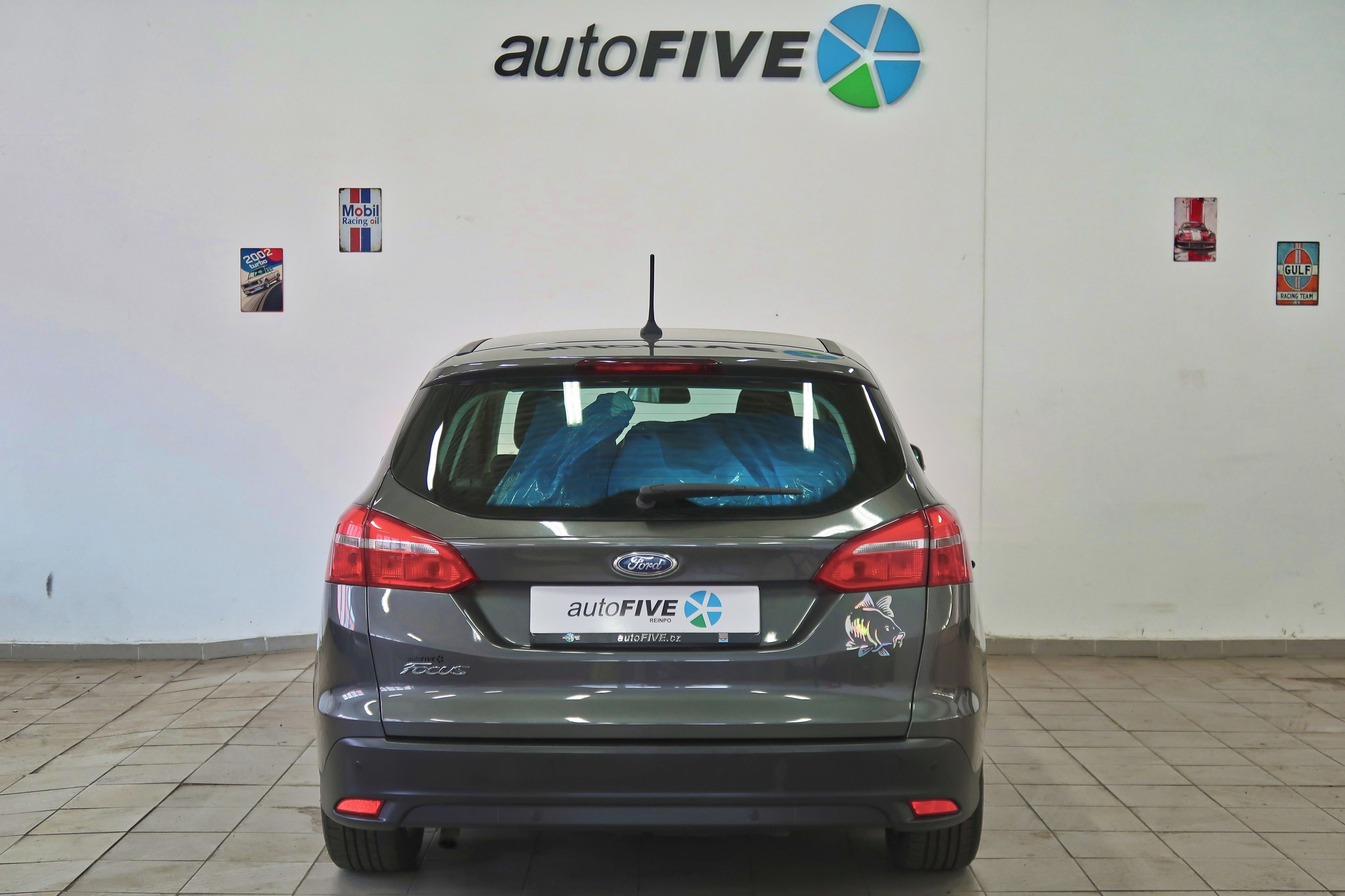 Ford Focus, 1.6i 77kW, ČR, ZÁRUKA, 2x Kola - fotka 4