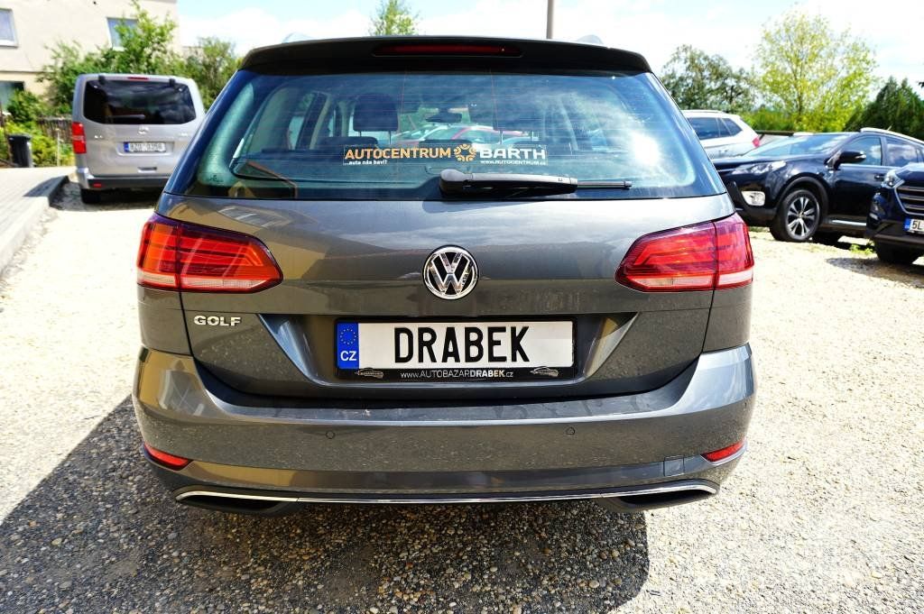 Volkswagen Golf Variant, MATCH 1,0 TSI 81 kW - fotka 5