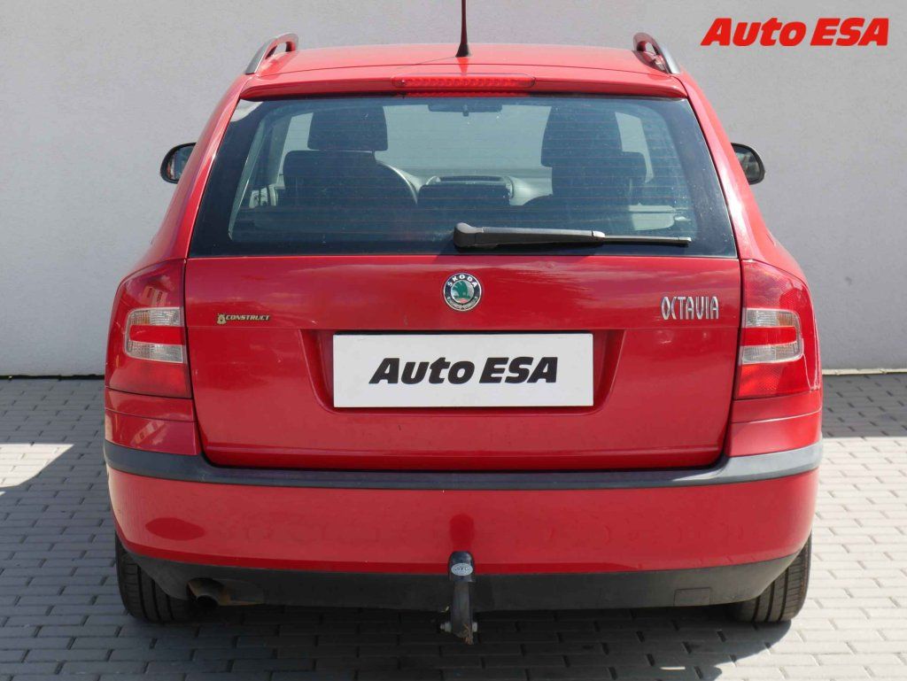 Škoda Octavia, 1.6i - fotka 5