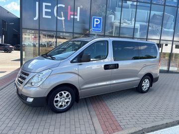 2.5 CRDi 100kW 5míst