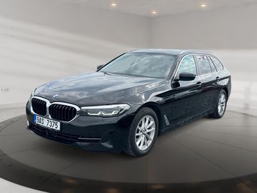 xDRIVE 520d 140kW 4x4 CZ