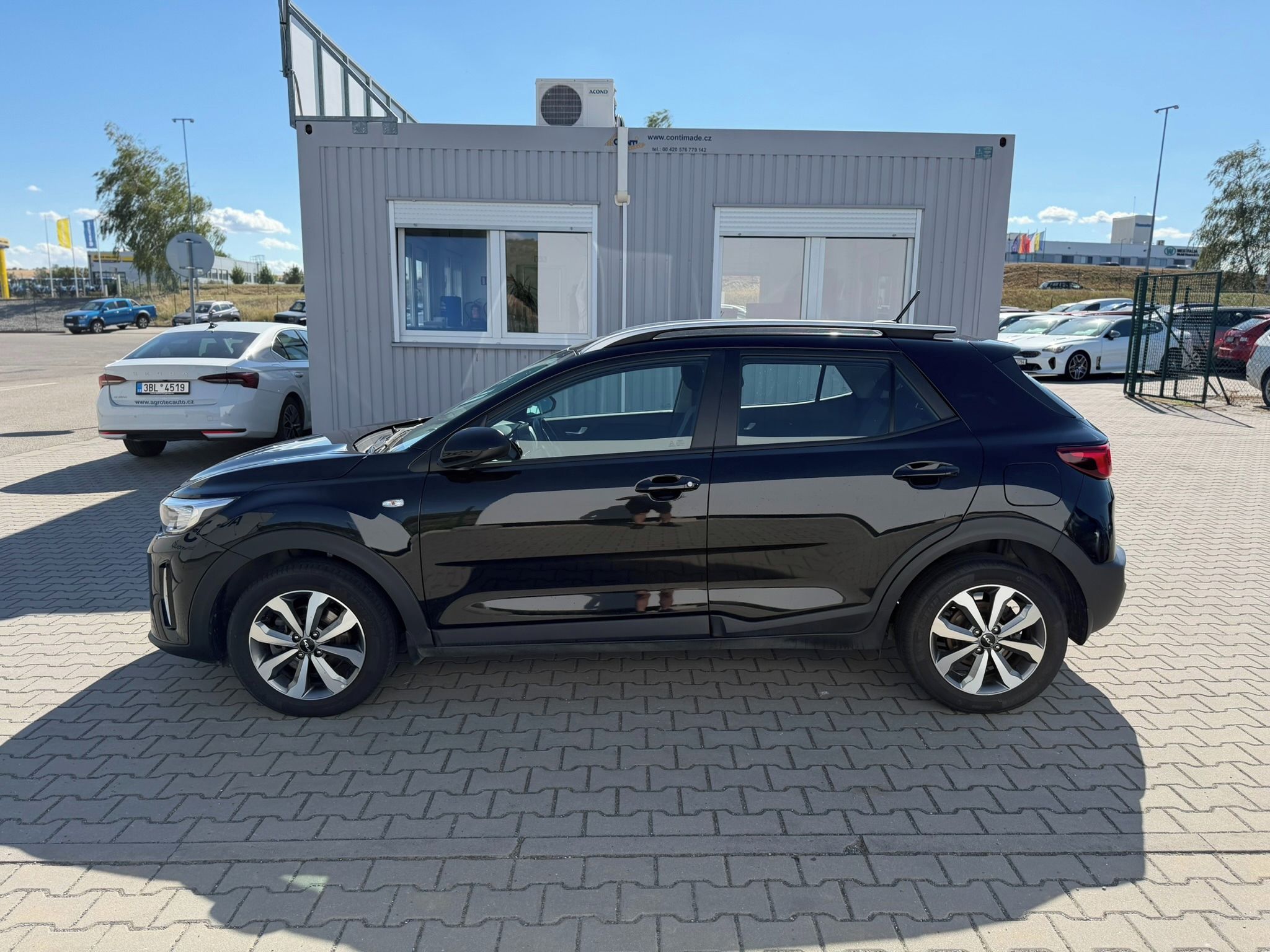 Kia Stonic, 1.2 DPI 62kW SPIN - fotka 4