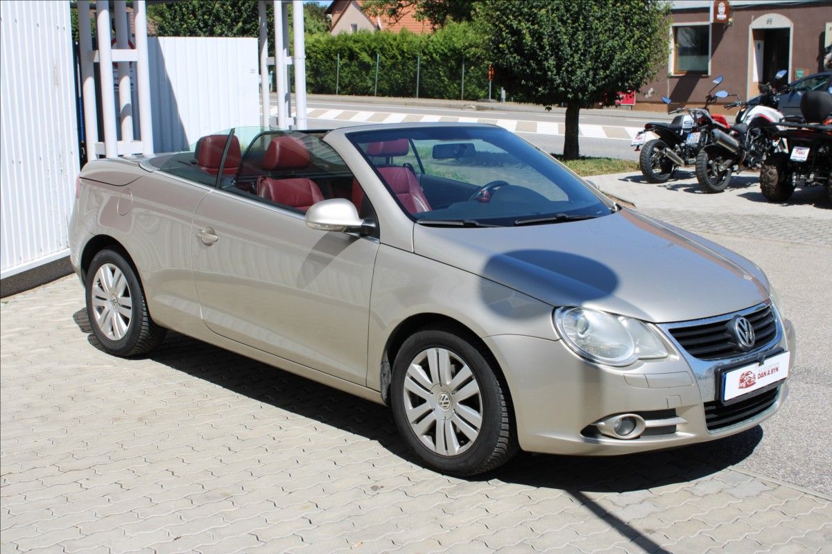Volkswagen Eos, 2,0 TFSi 110 kW kůže, xenony - fotka 2