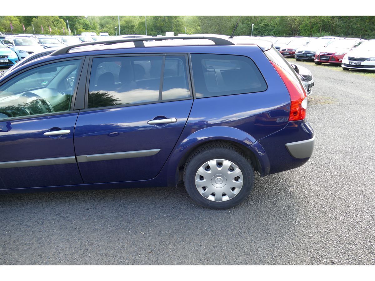 Renault Mégane, Megane 1,6 16V KLIMA - fotka 6