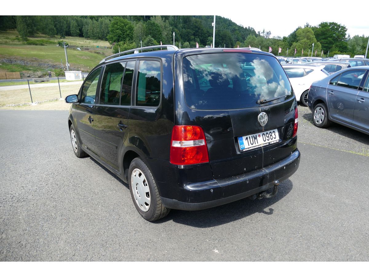 Volkswagen Touran, 2,0TDI 103KW DIGI-KLIMA - fotka 6