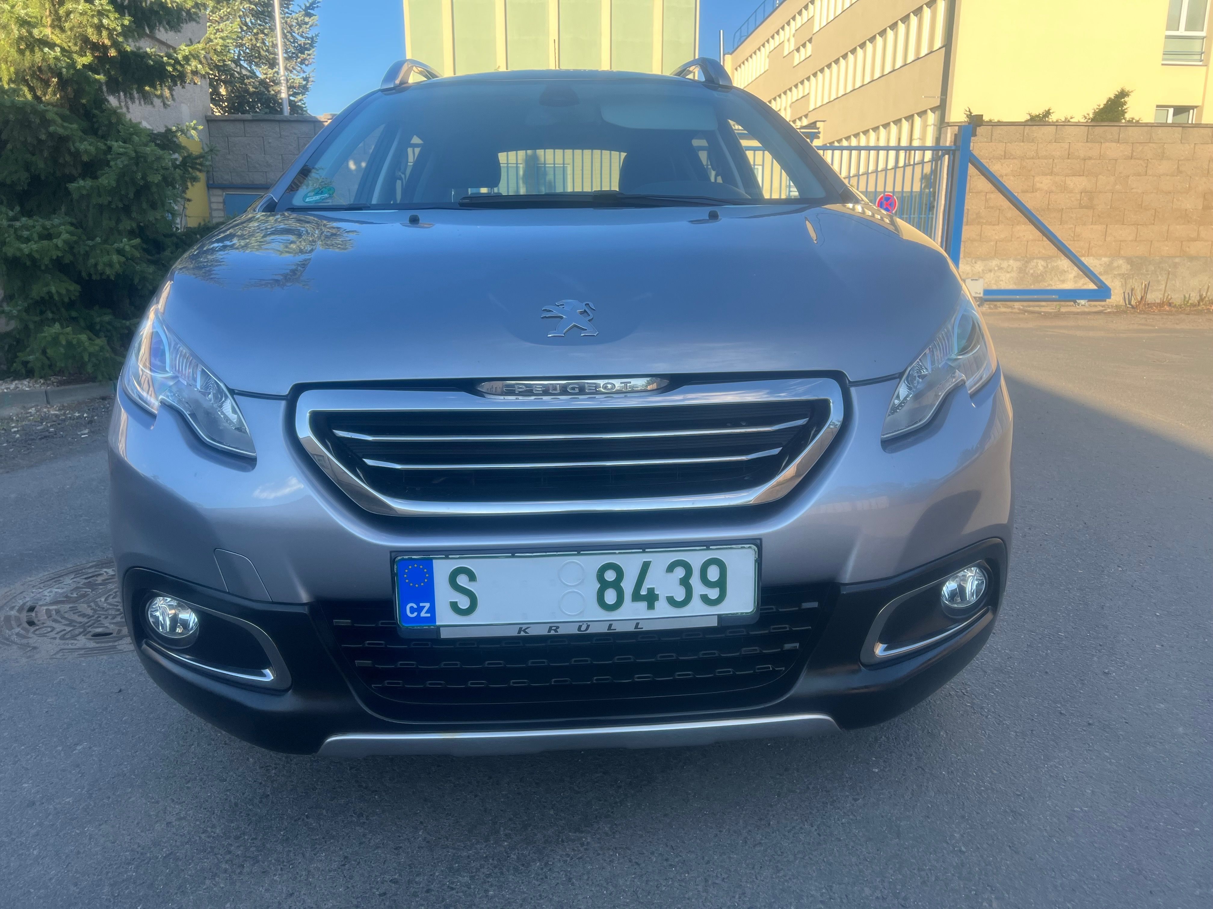Peugeot 2008, Peugeot 2008 E-HDI Navi tažné - fotka 3