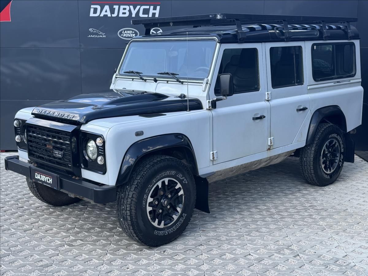 Land Rover Defender, 2,2 110 TD4 STW Adventure ČR - fotka 3