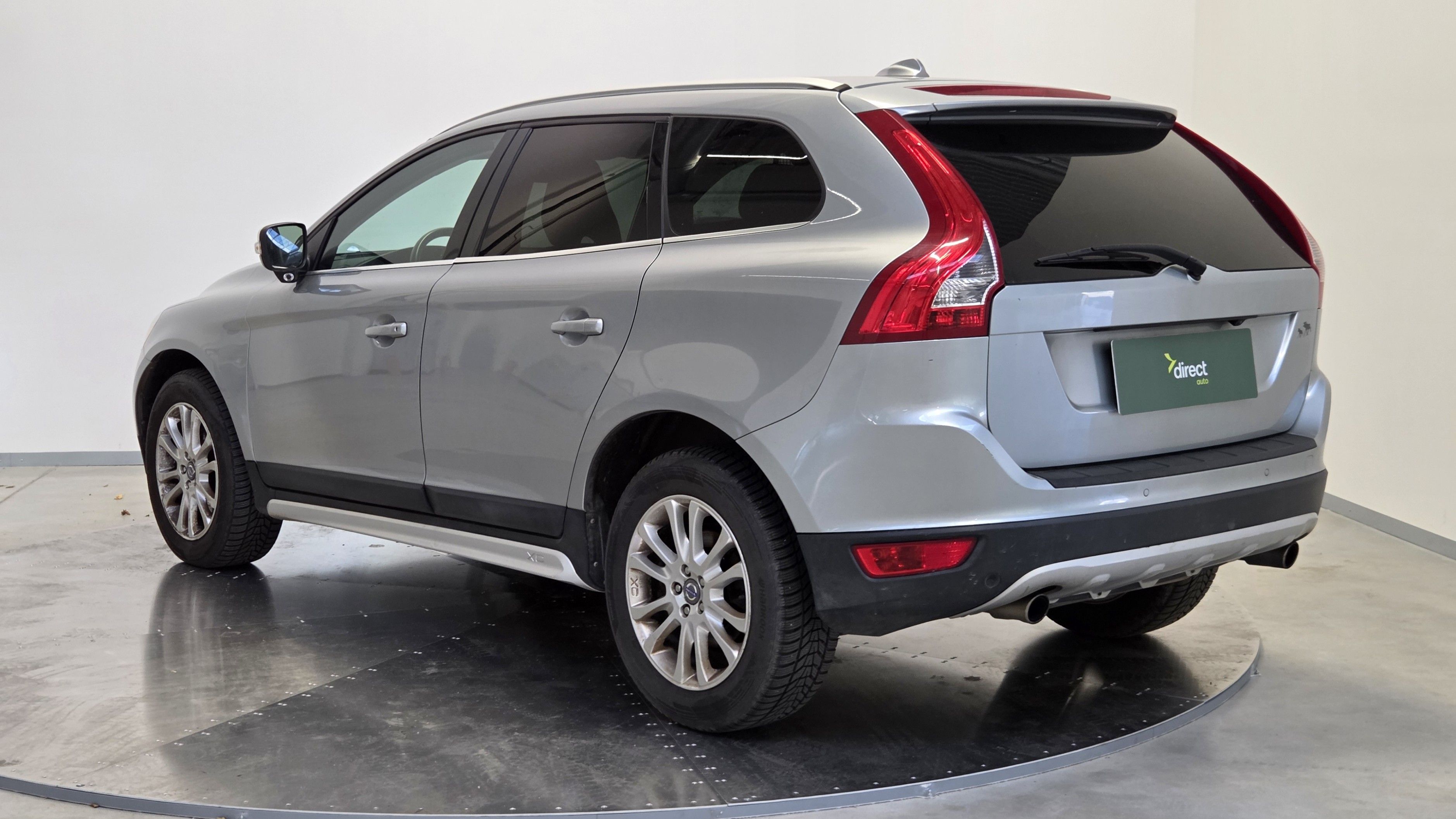 Volvo XC60, 2.4 D 158 kW - fotka 3