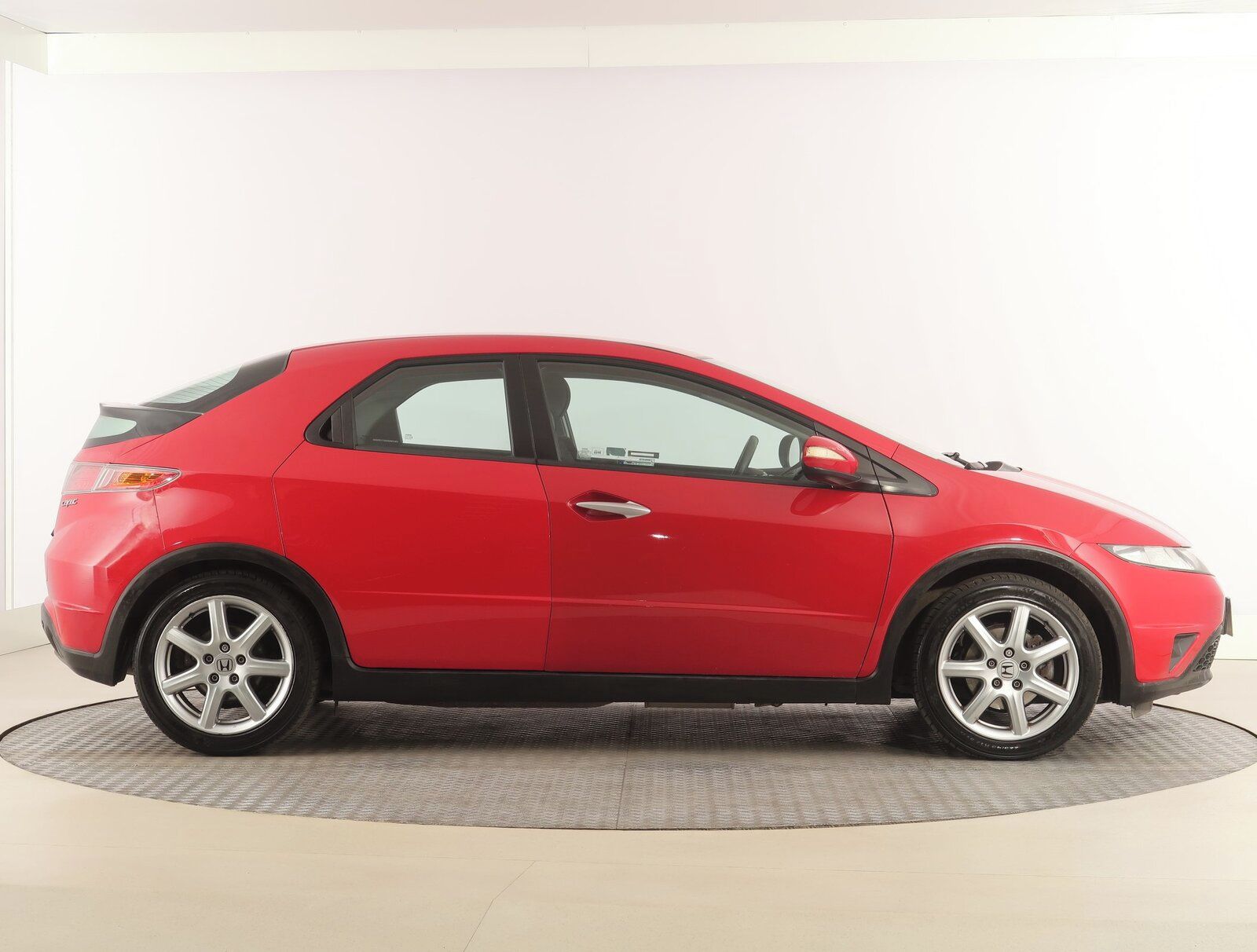 Honda Civic, 1.4 i-DSI, po STK - fotka 6