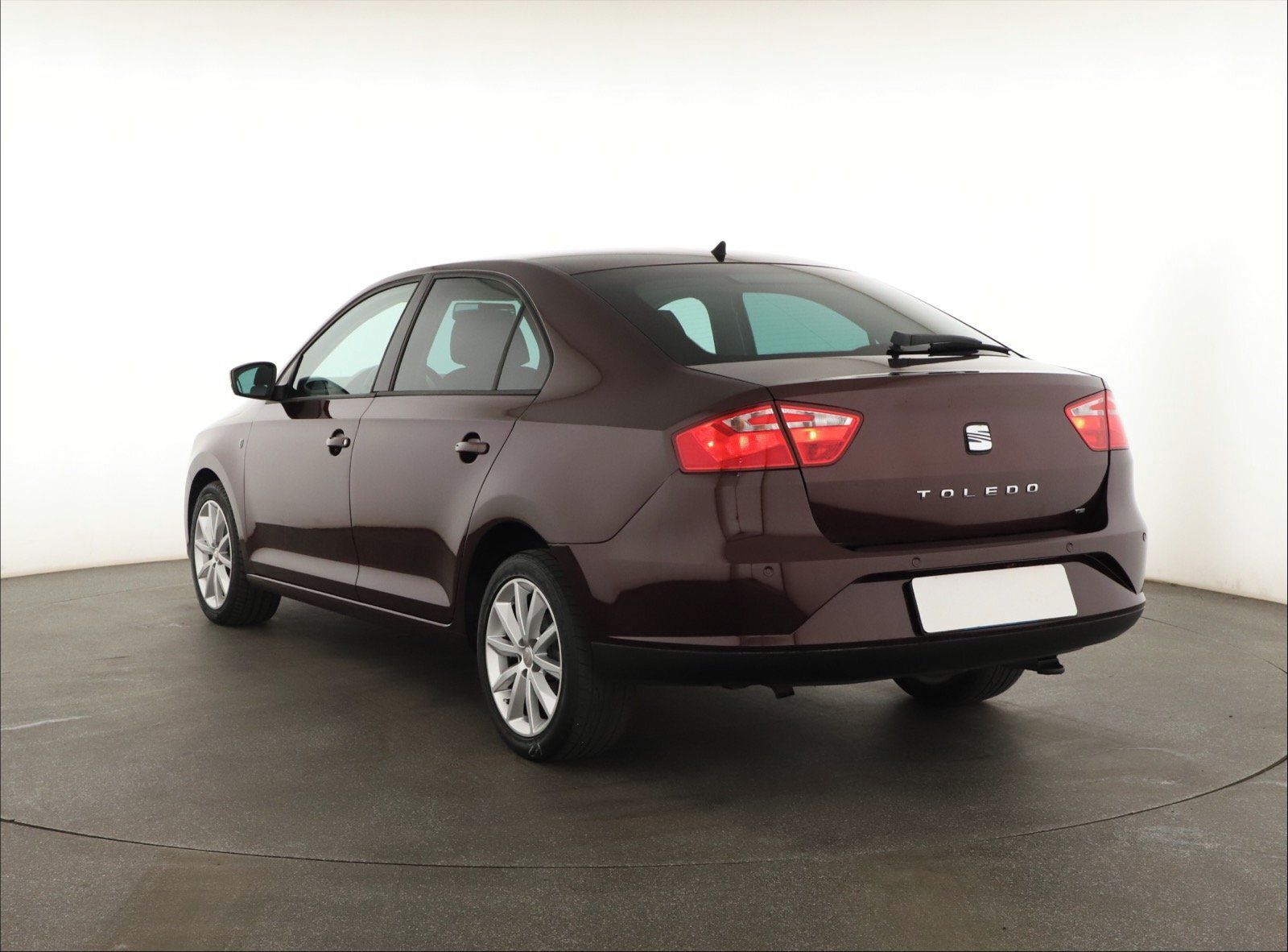 Seat Toledo, 1.2 TSI, Klima, Tempomat - fotka 4