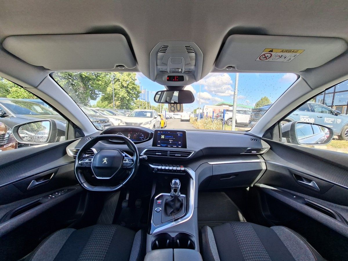 Peugeot 5008, ACTIVE 1,2 PT 130k M6 - fotka 2