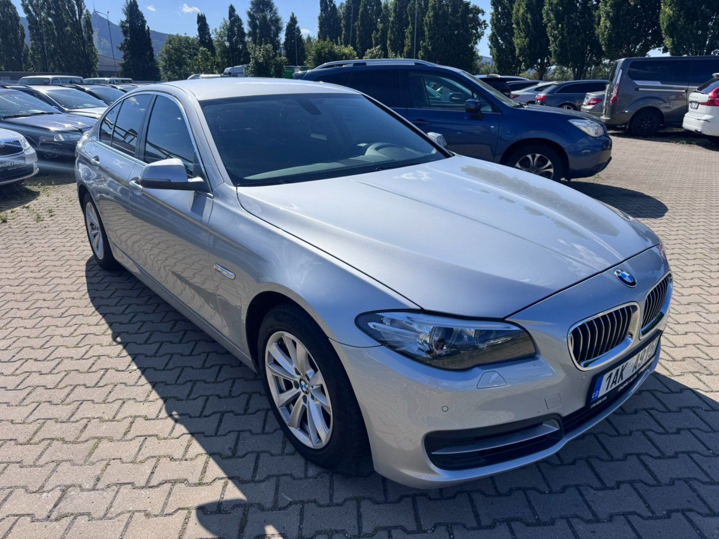 BMW Řada 5, XDRIVE 520D 2,0 140 KW 2. MAJ - fotka 6