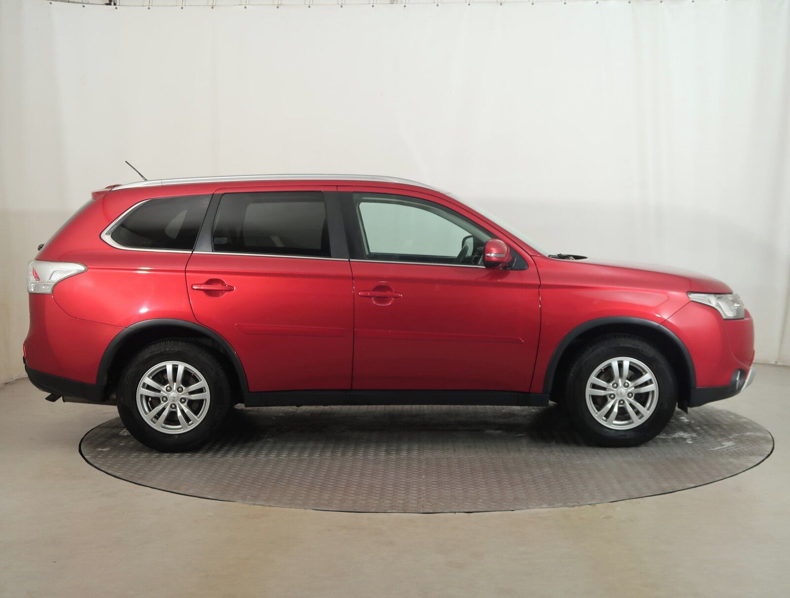 Mitsubishi Outlander, 2.2 DI-D, 4X4, Serv.kniha - fotka 6