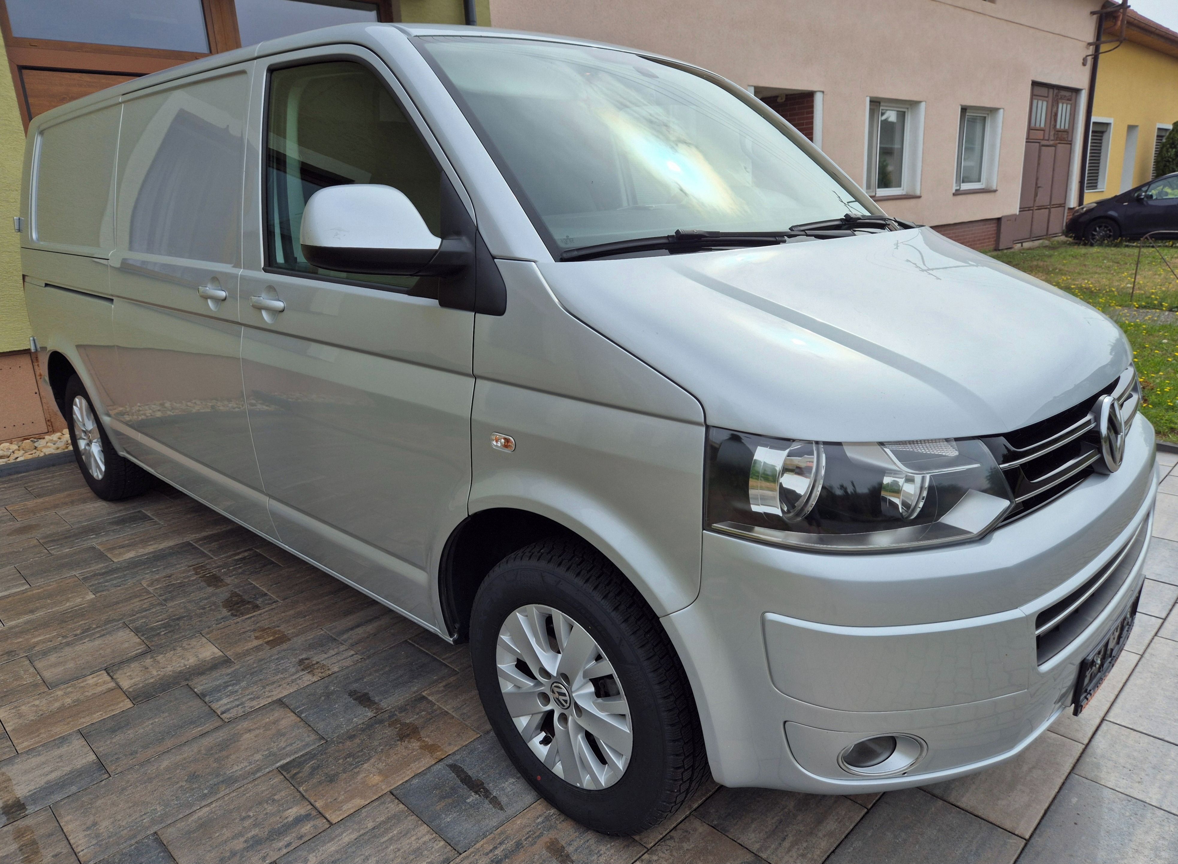 Volkswagen Transporter, Transporter T5.1 2.0Tdi 75 kw - fotka 3