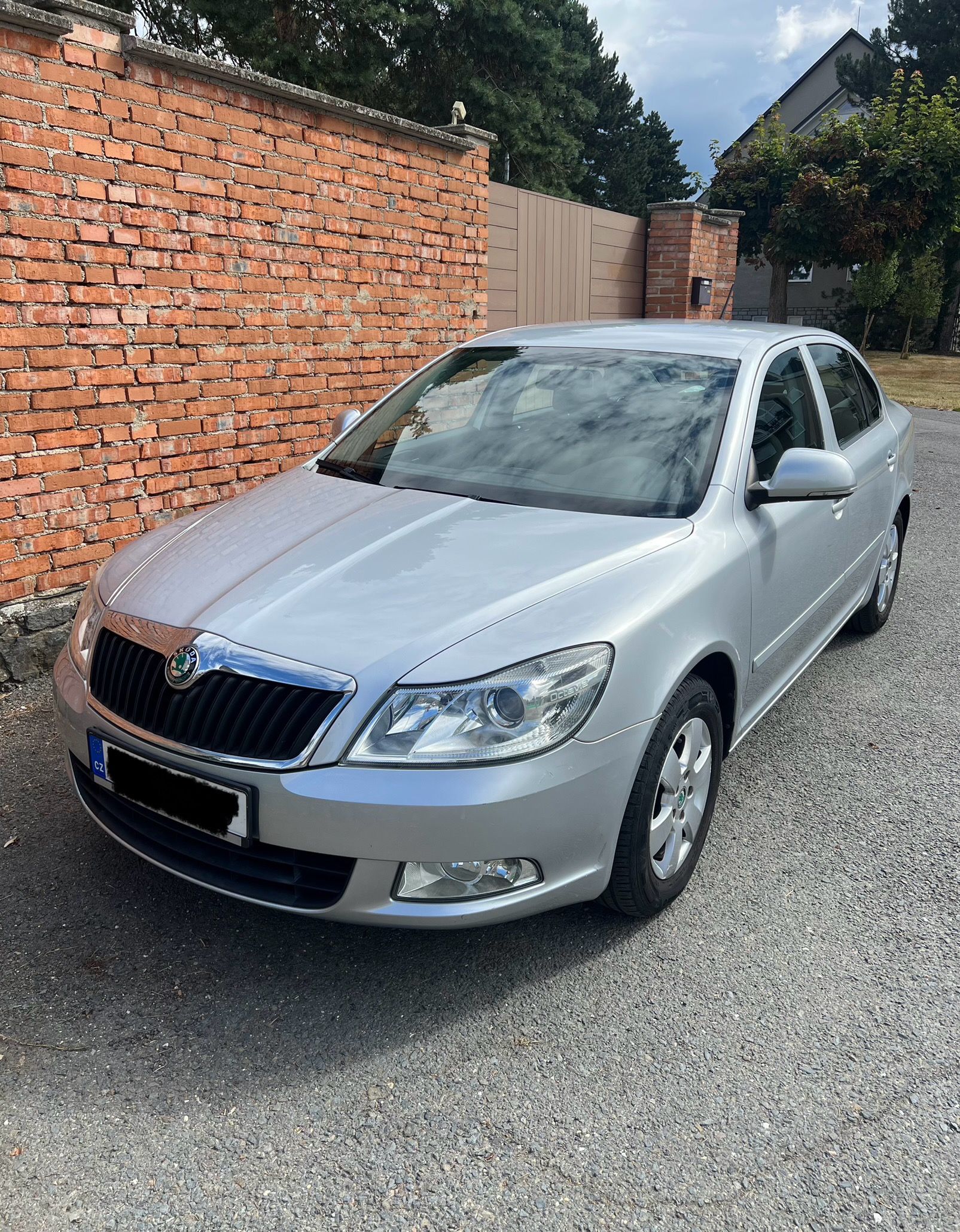 Škoda Octavia, 2.0TDI KLIMA 2XKOLA 142TKM ČR