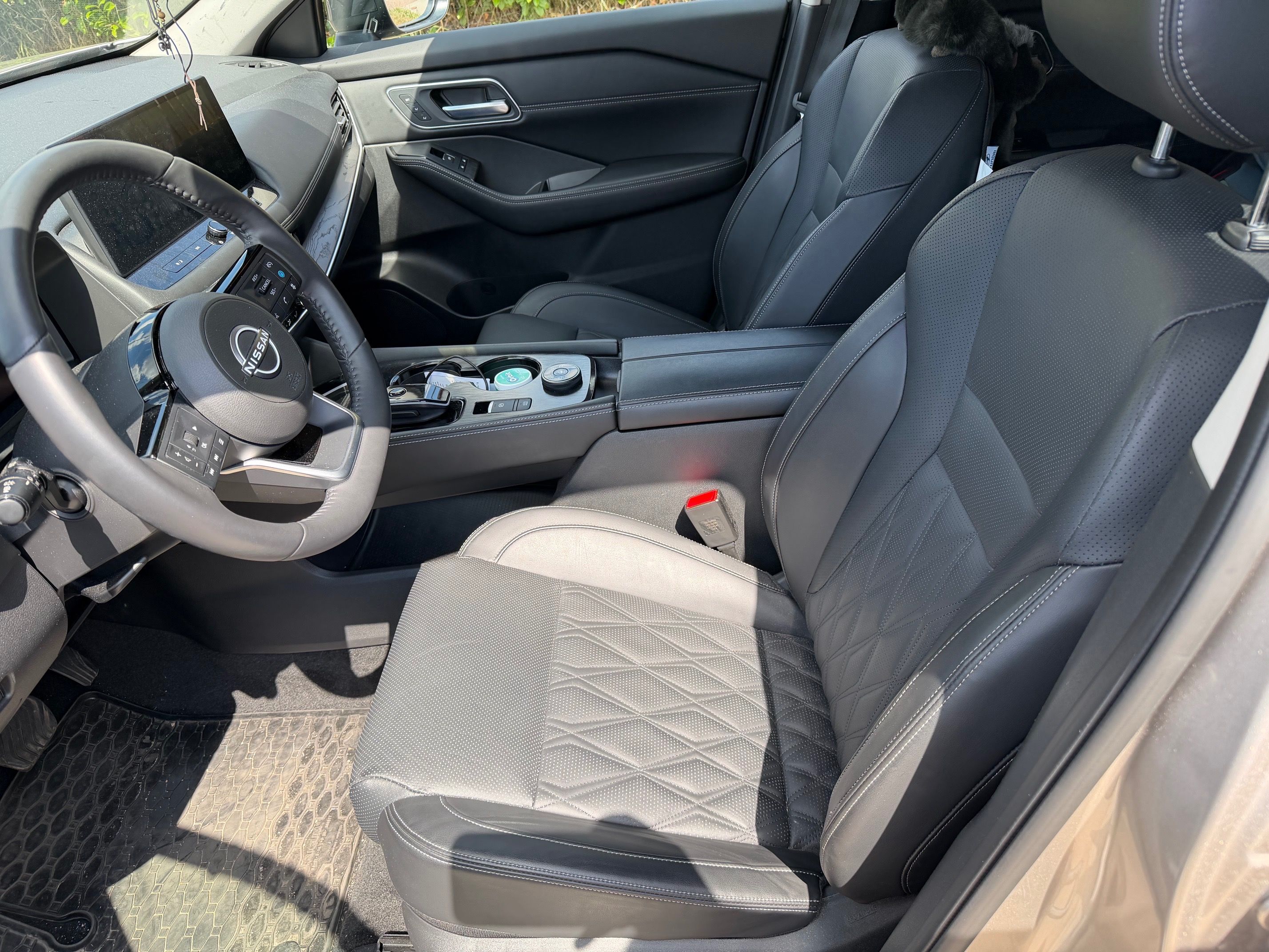 Nissan X-Trail, Tekna 4x4 E-POWER + Nappa kůže - fotka 6