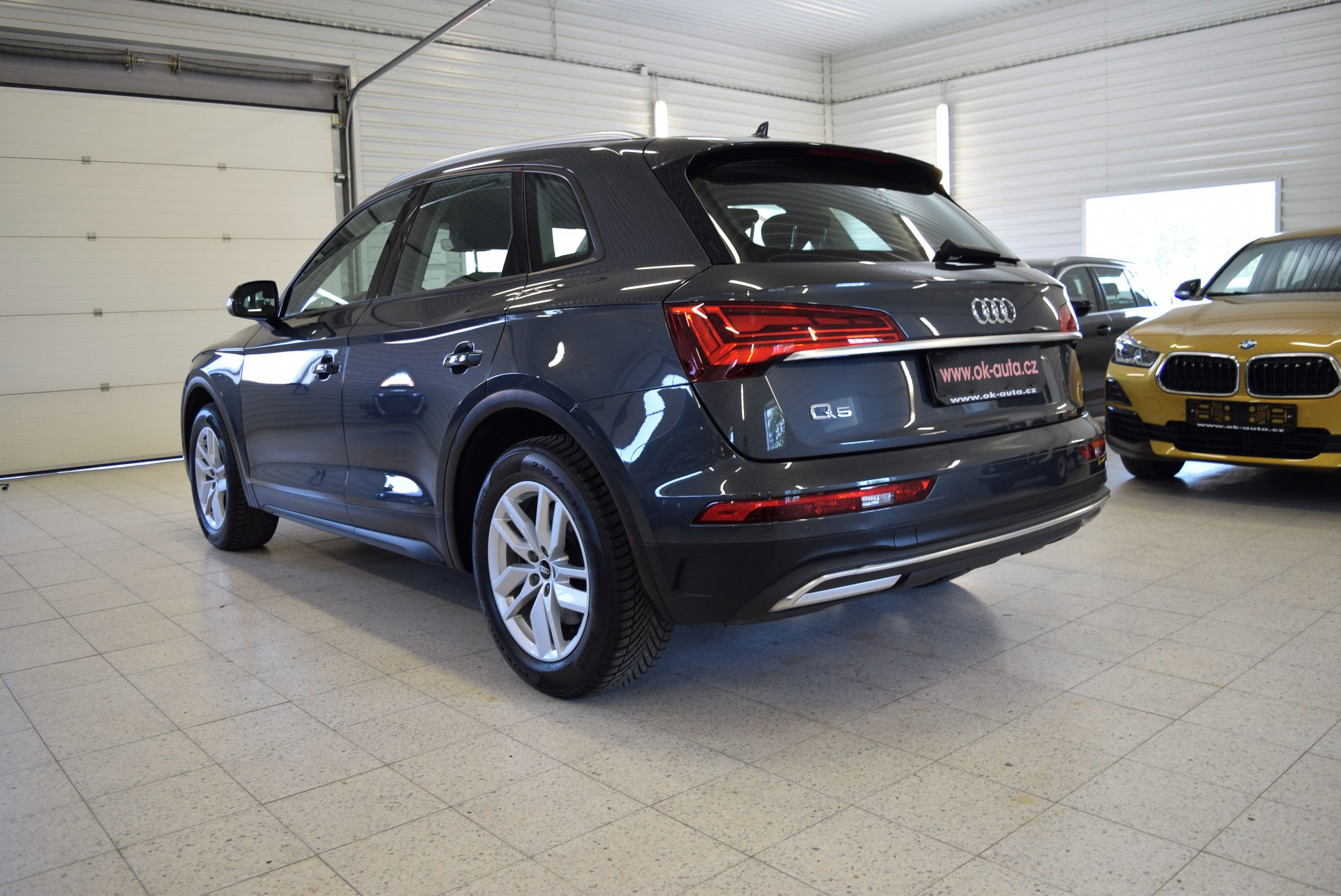Audi Q5, 2.0 35 TDI BUSINESS LED 2022 - fotka 3