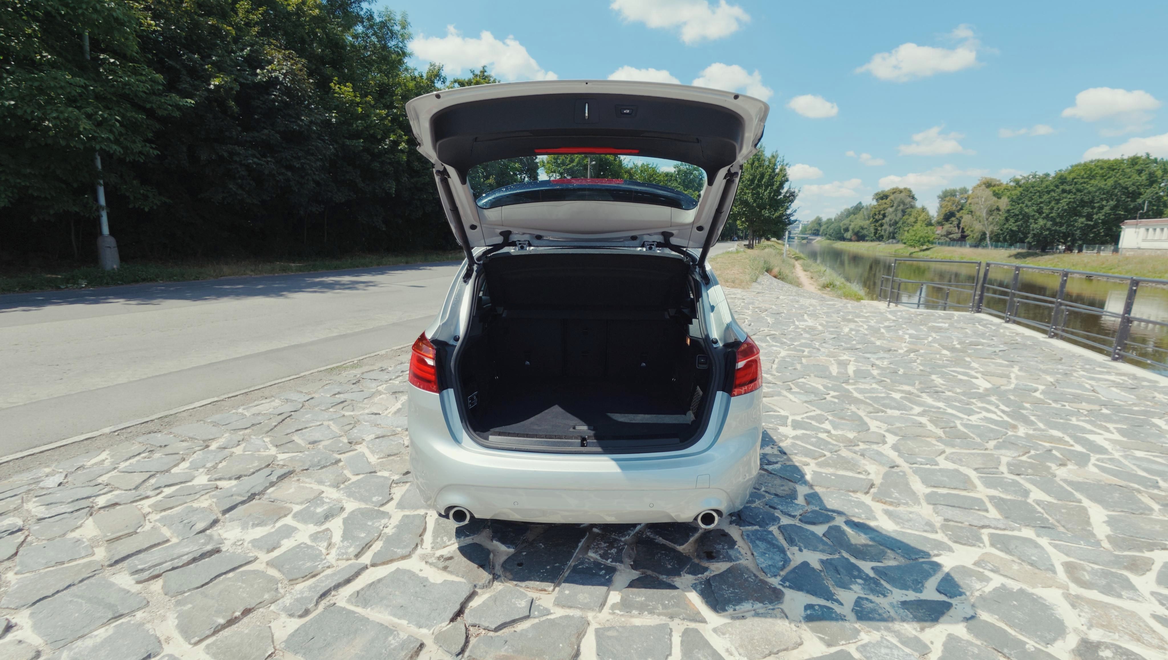 BMW Řada 2, 218d Active Tourer AT, DPH - fotka 5