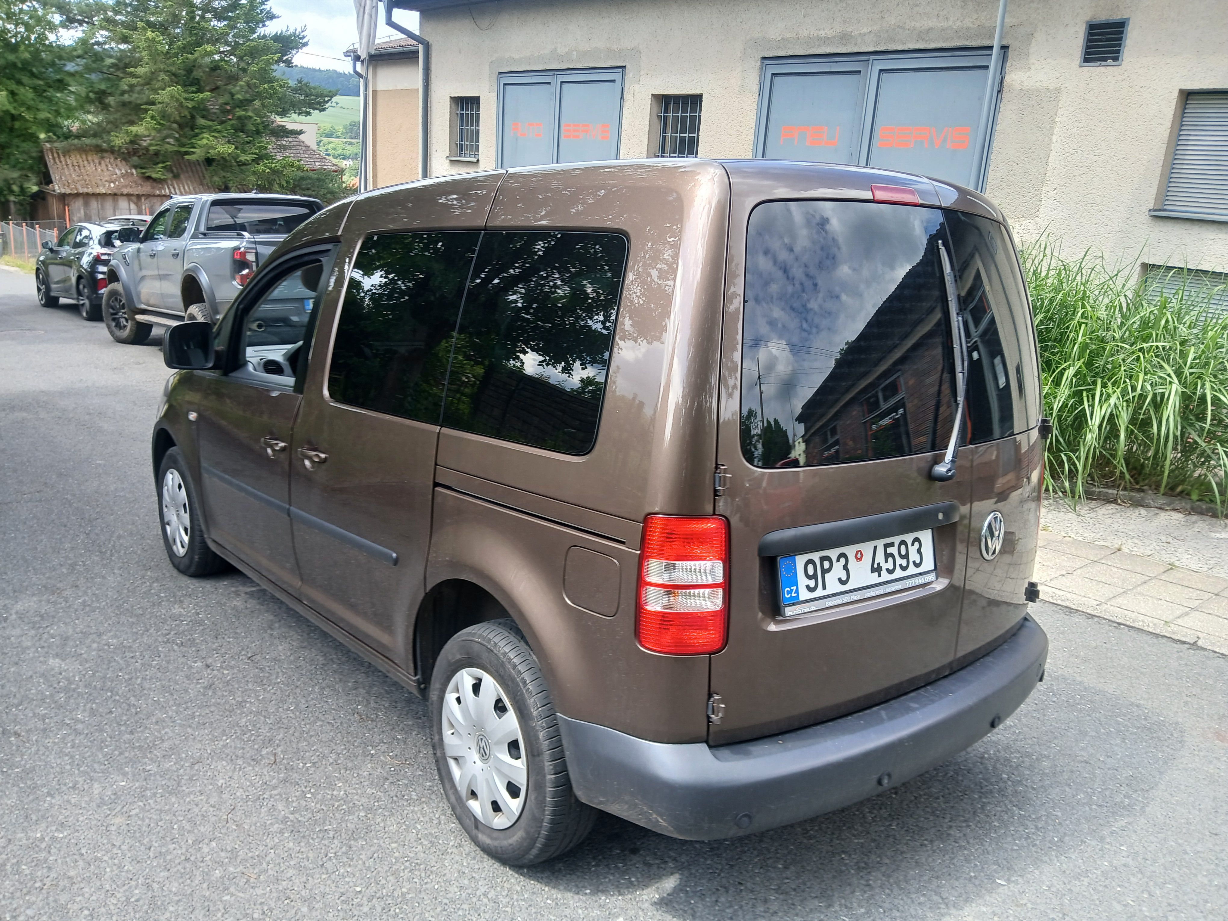 Volkswagen Caddy, 1.Majitel,1.6TD 75KW. - fotka 5