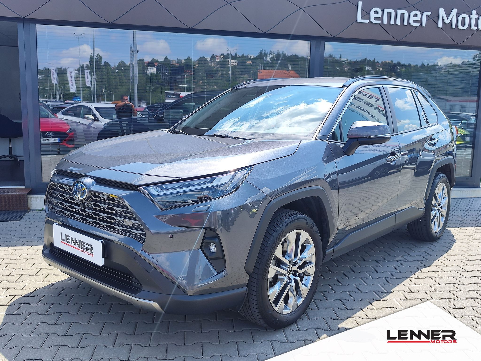 Toyota Rav4, 2.5 HEV/163kW Executive 4WD