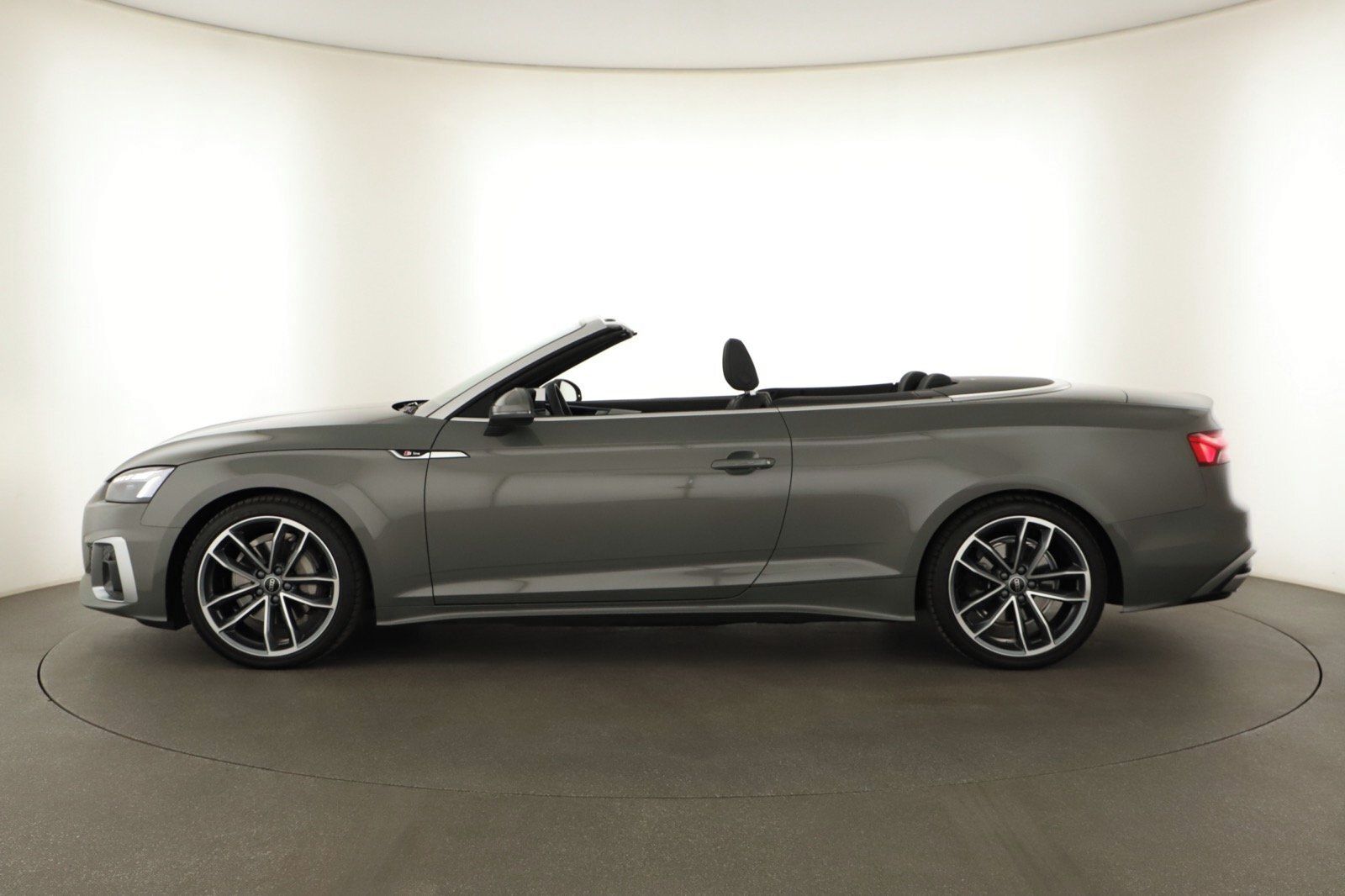 Audi A5, 40 TFSI, S-Line - fotka 2